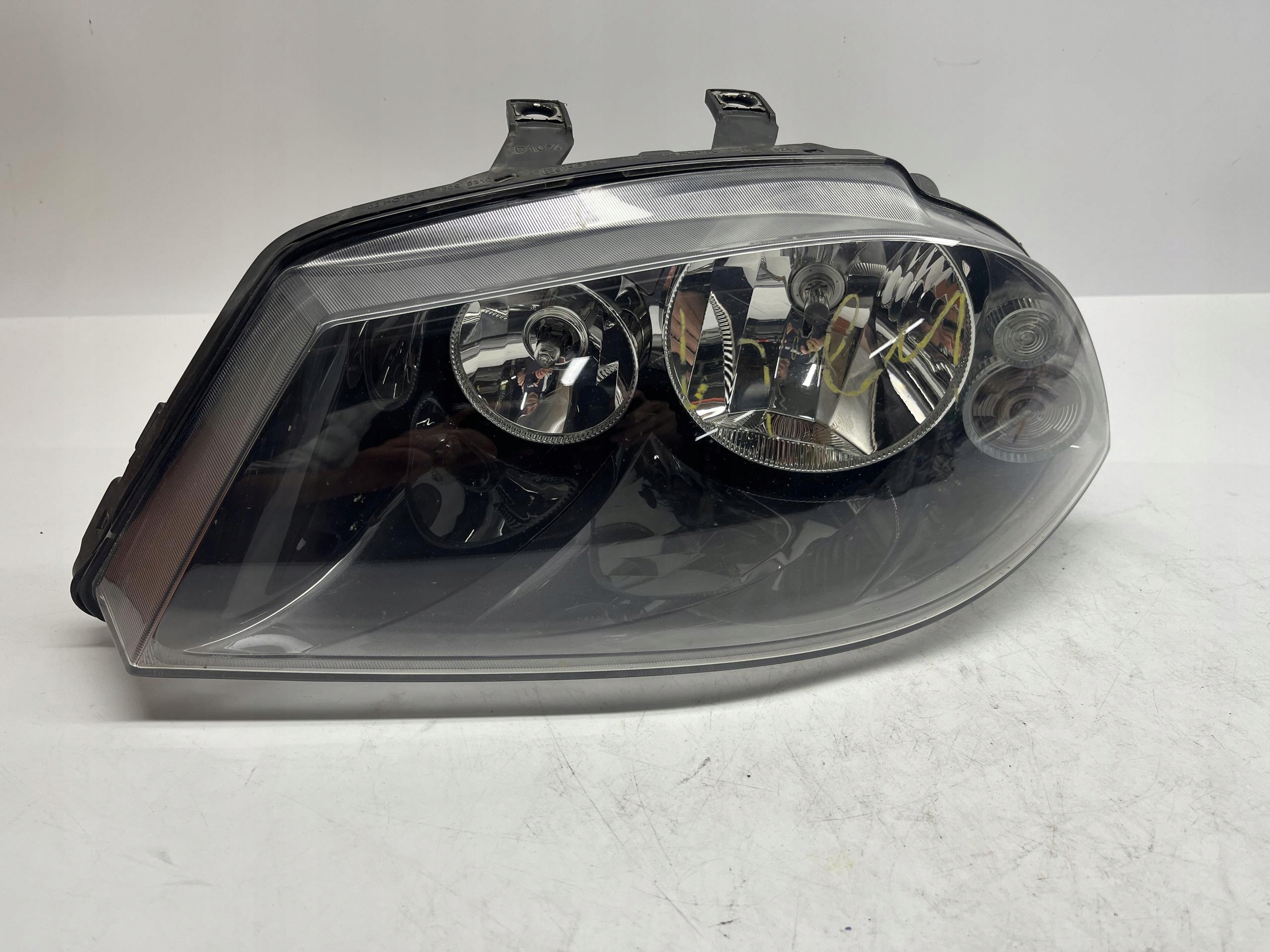 SEAT IBIZA III Reflektor Lampa Lewa 6L1941005H