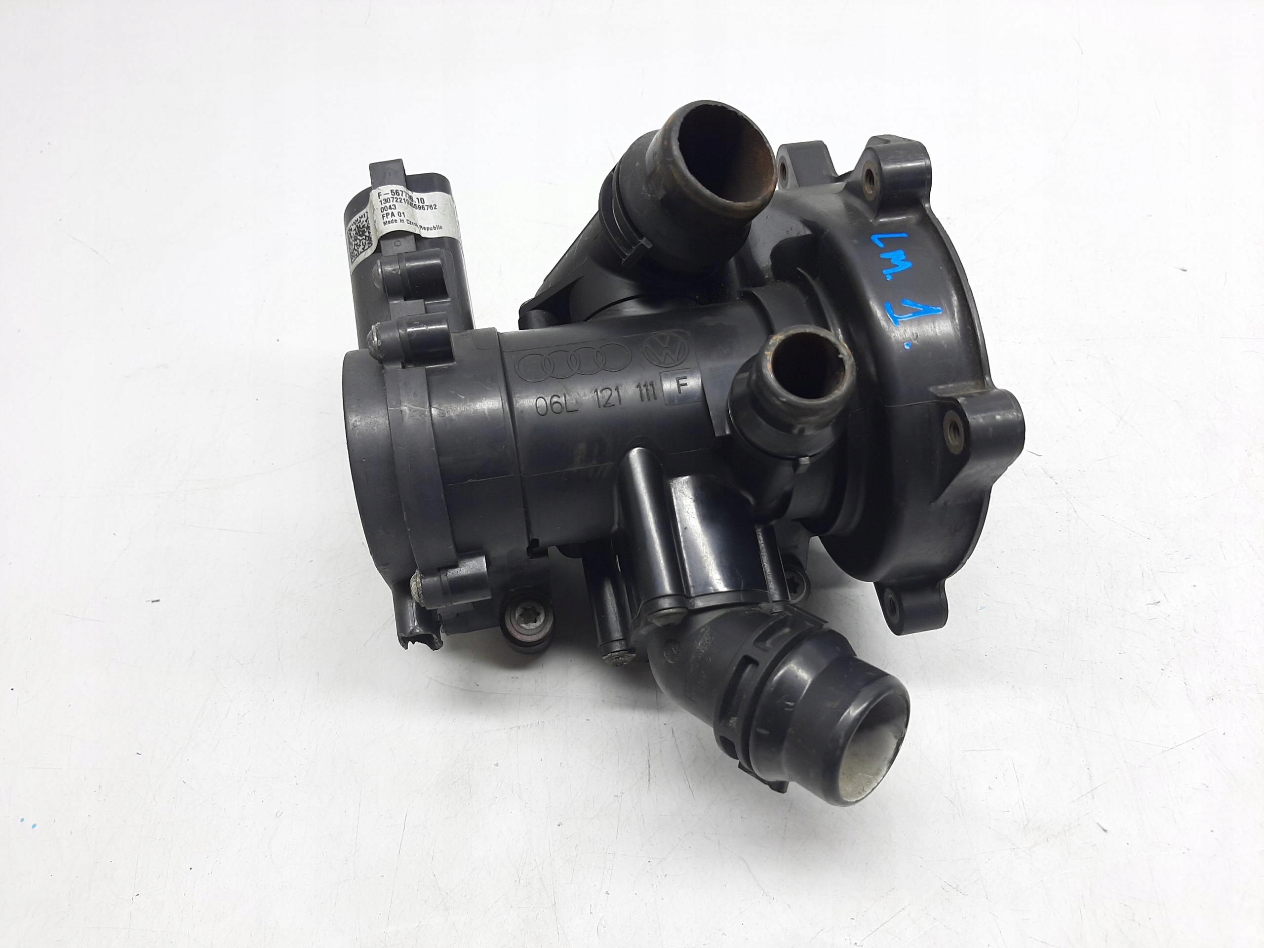 VW GOLF VII TERMOSTAT REGULATOR PŁYNU CHŁODZĄCEGO 06L121111F