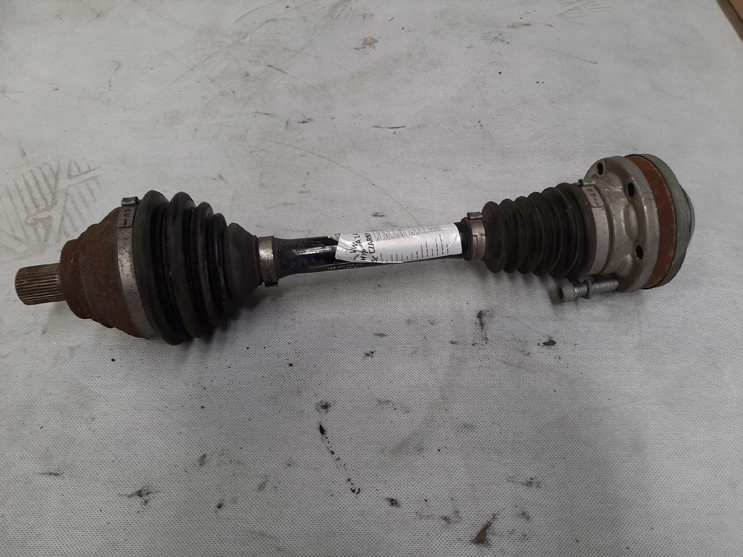VW JETTA VI PÓŁOŚ NAPĘDOWA LEWA LEWY PRZEDNIA PRZÓD 1K0407271PC