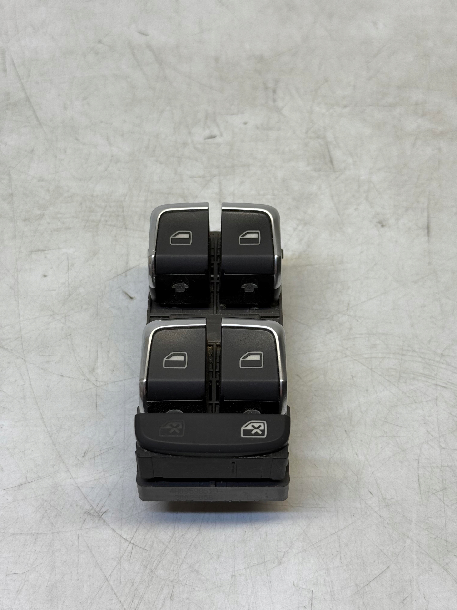 AUDI A8 S8 D4 PRZYCISKI PRZEŁĄCZNIKI SZYB KONSOLA 4H0959851D