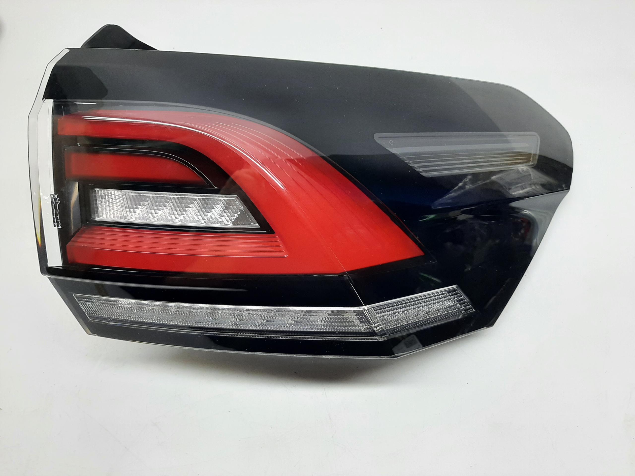 VW TAIGO LAMPA PRAWA TYLNA TYŁ LED 2G7945096