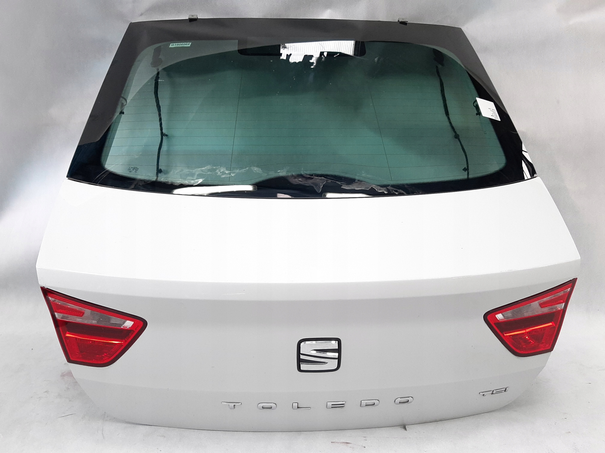 Seat Toledo IV Klapa Bagażnik Tylna Szyba Biały LS9R 6JH POKRYWA