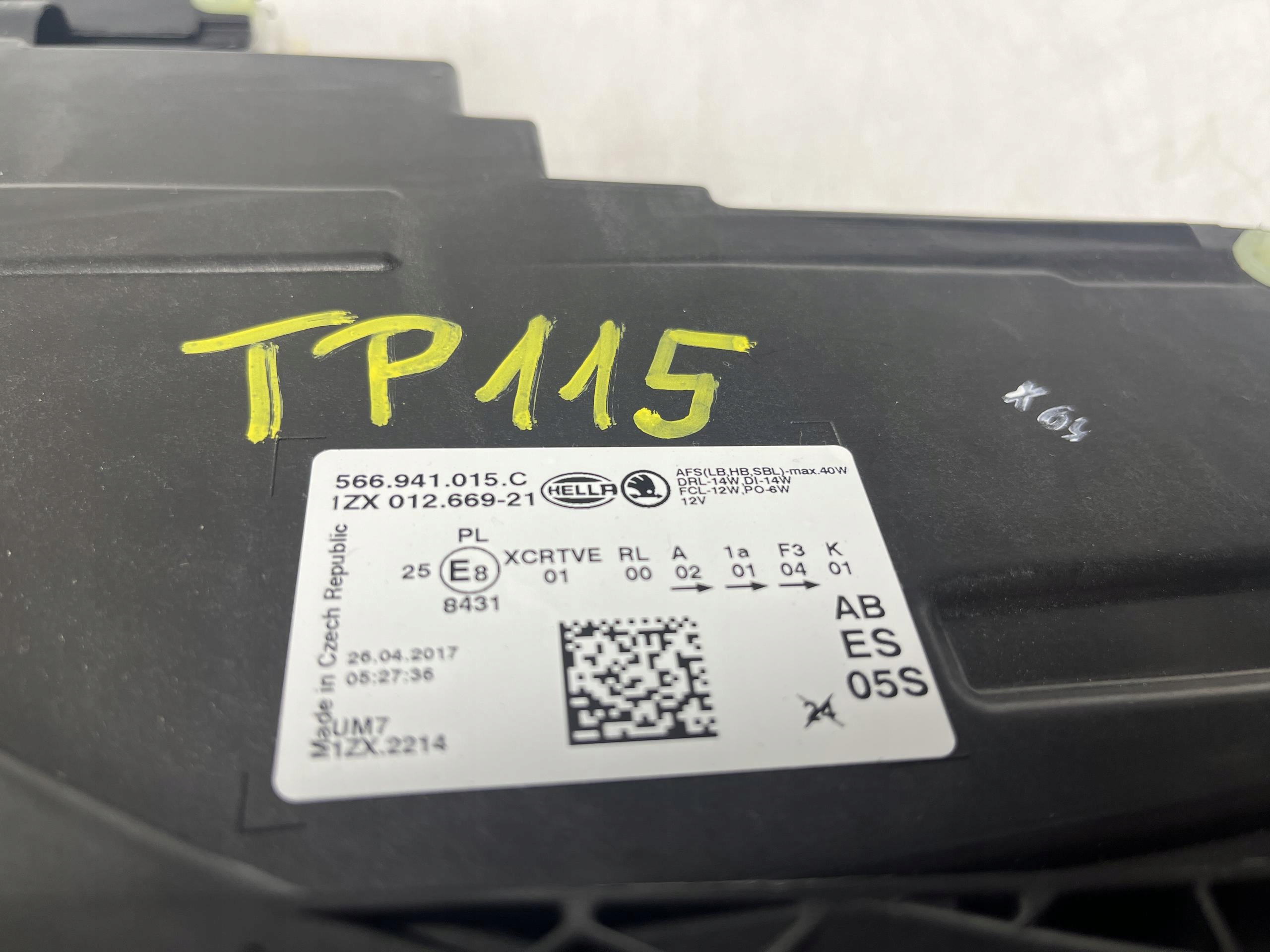 SKODA Kodiaq Reflektor Lampra Przód Lewy Led 566941015C