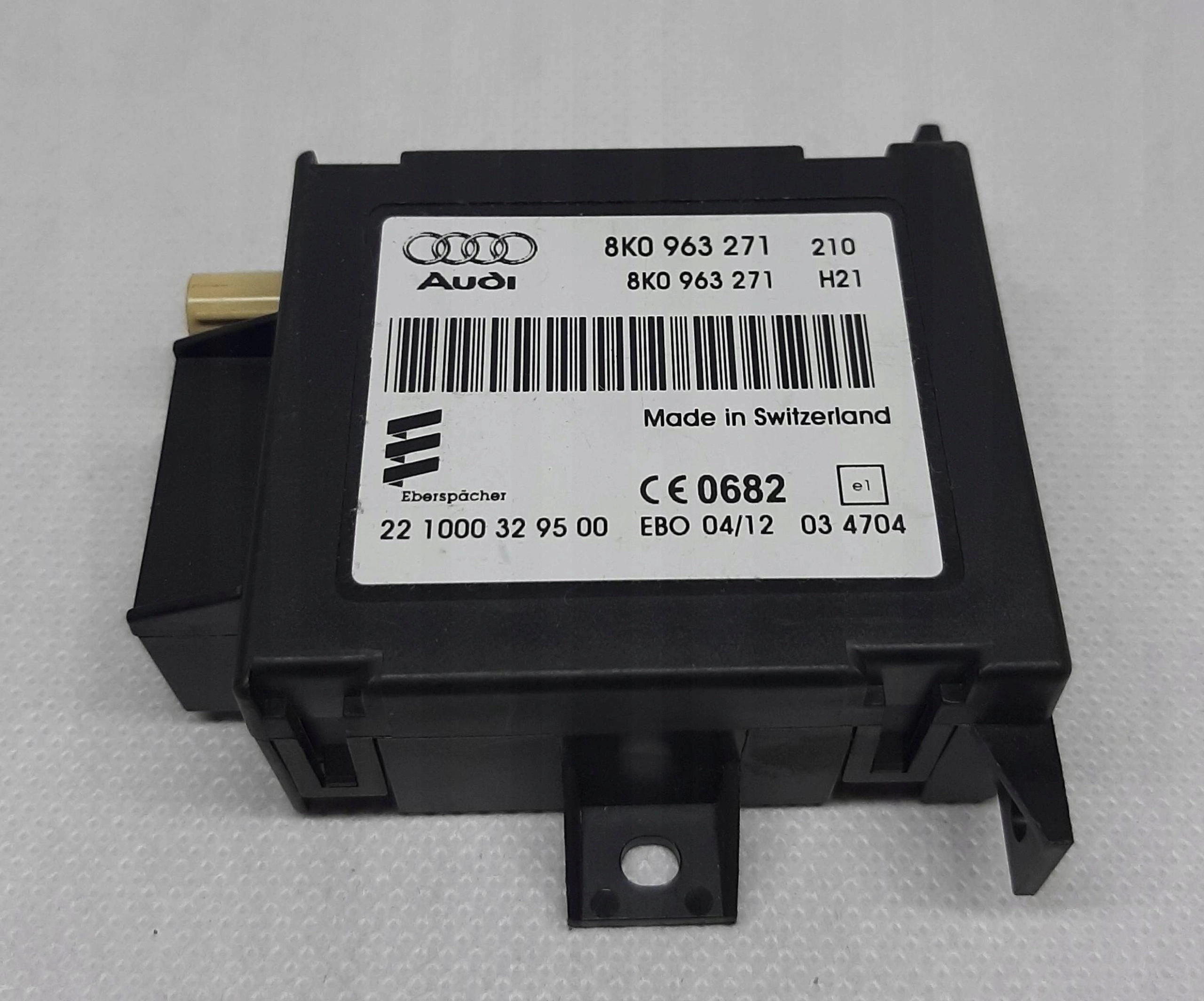 Audi A4 A5 Q5 ODBIORNIK Sterownik ogrzewania 8K0963271 Eberspächer