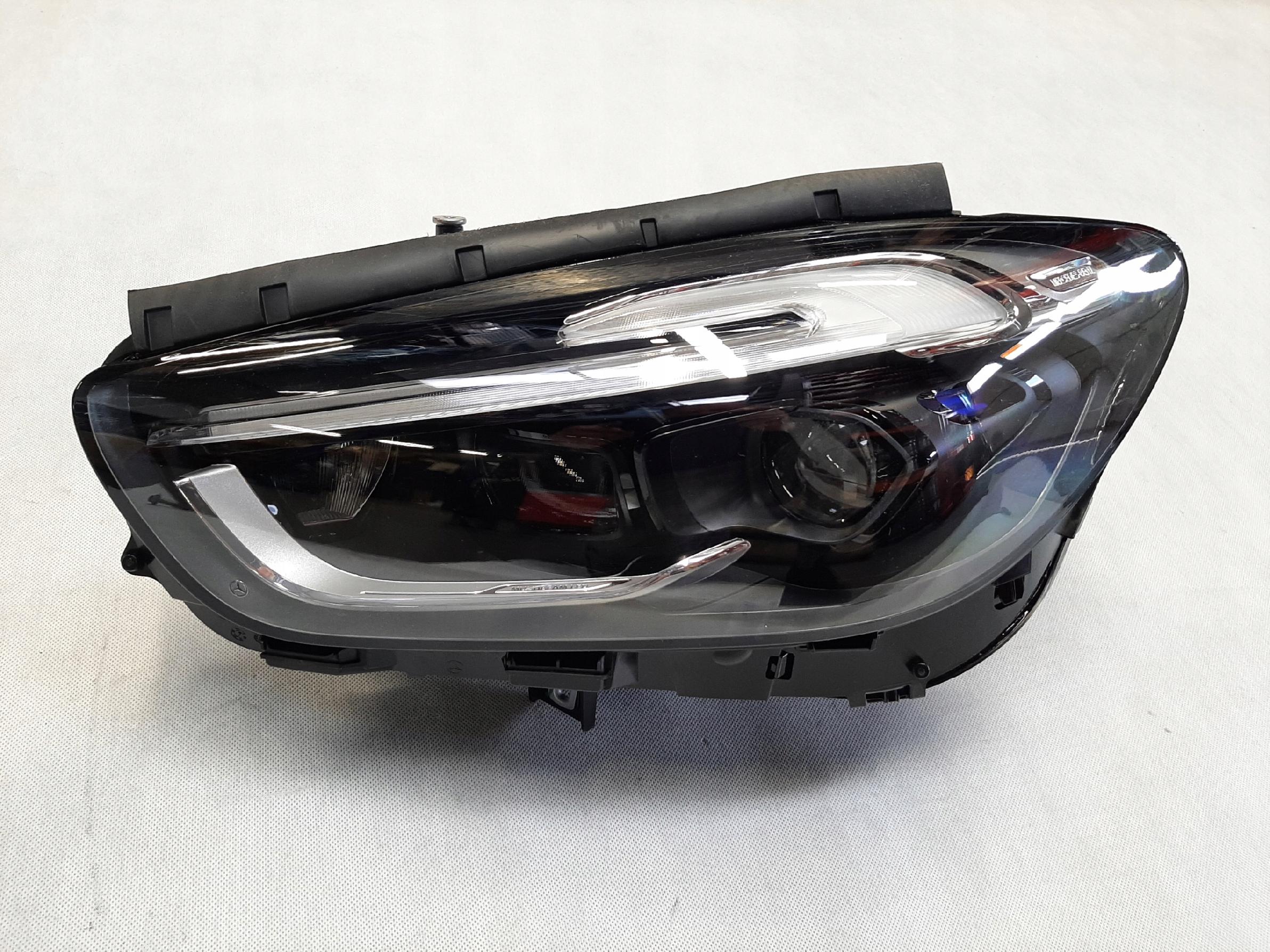 Mercedes GLA W247 (2020-) Reflektor Lampa LED LEWA A2479061304