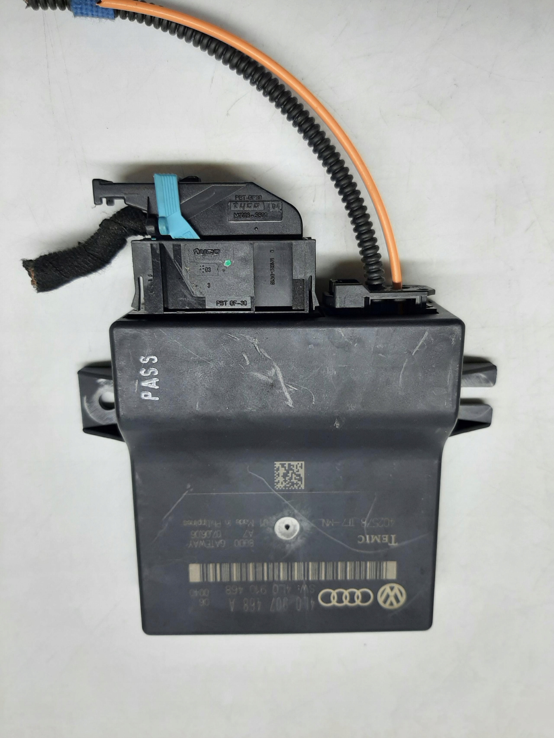 AUDI A6 C6 Q7 4L MODUŁ INTERFACE GATEWAY 4L0907468A 4L0910468