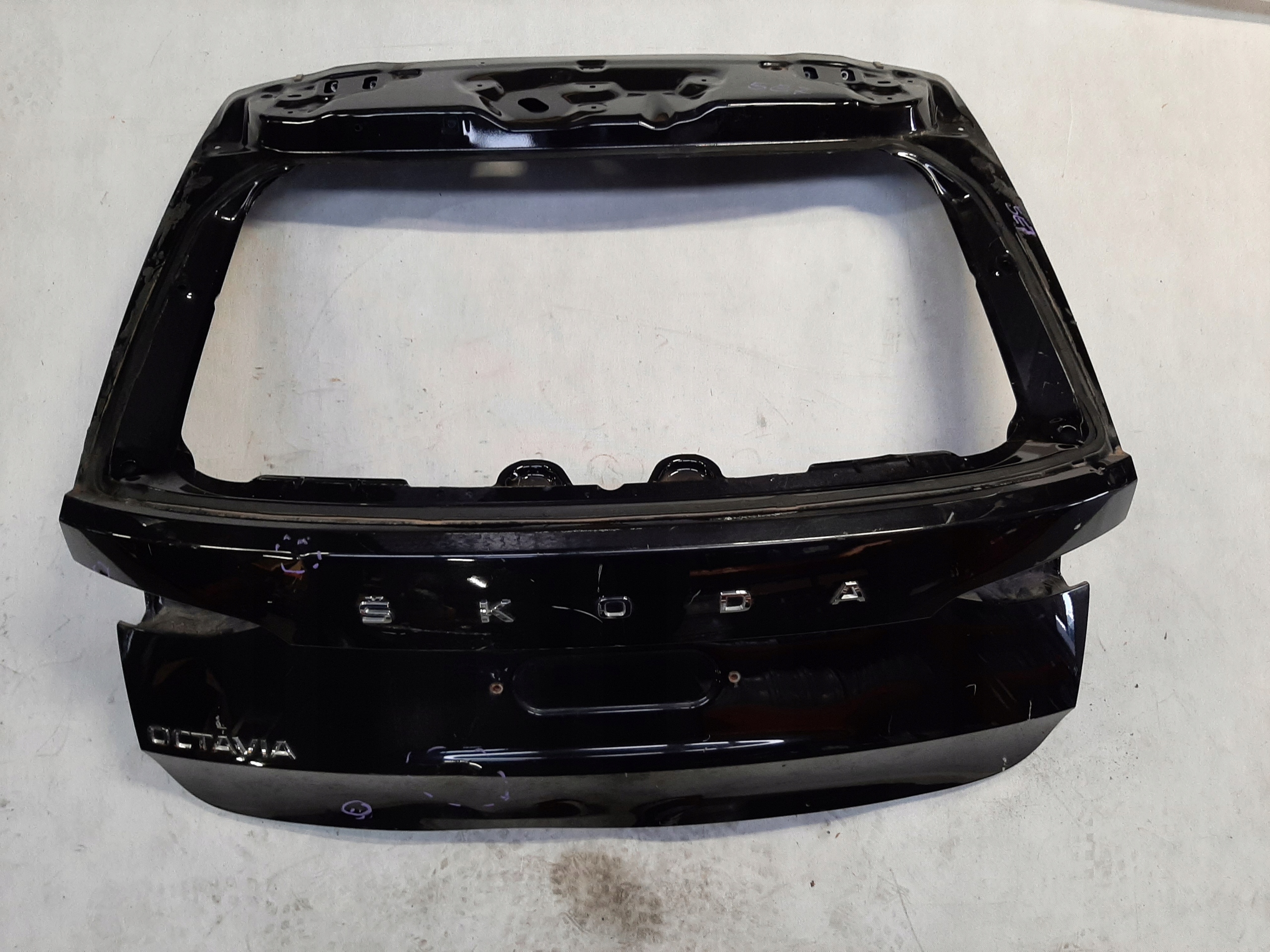 SKODA OCTAVIA IV COMBI KLAPA BAGAŻNIKA TYŁ TYLNA 5E7827159