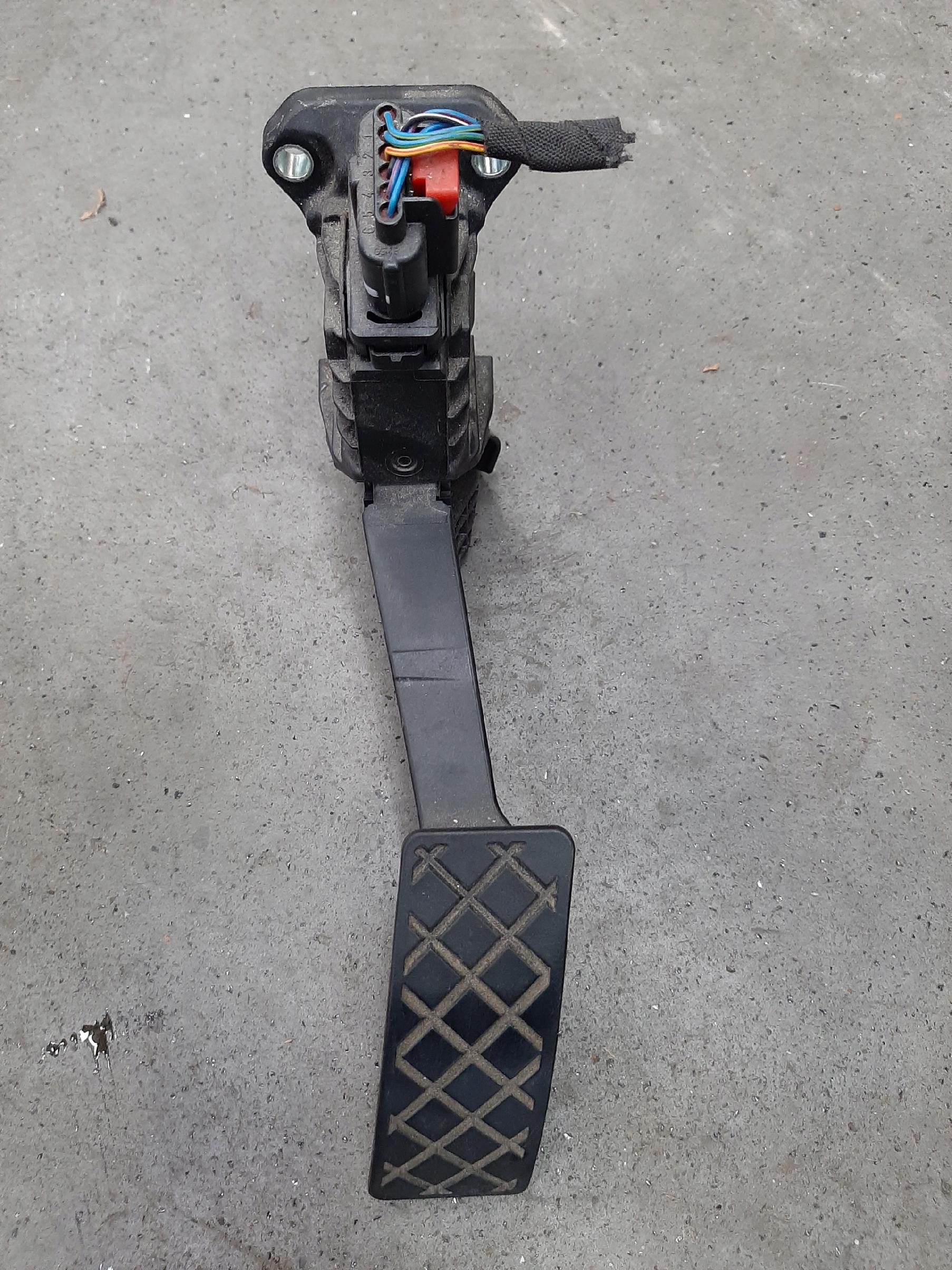 Vw Crafter MAN TGE Pedał Dźwignia Potencjometr Gaz 2N1721503