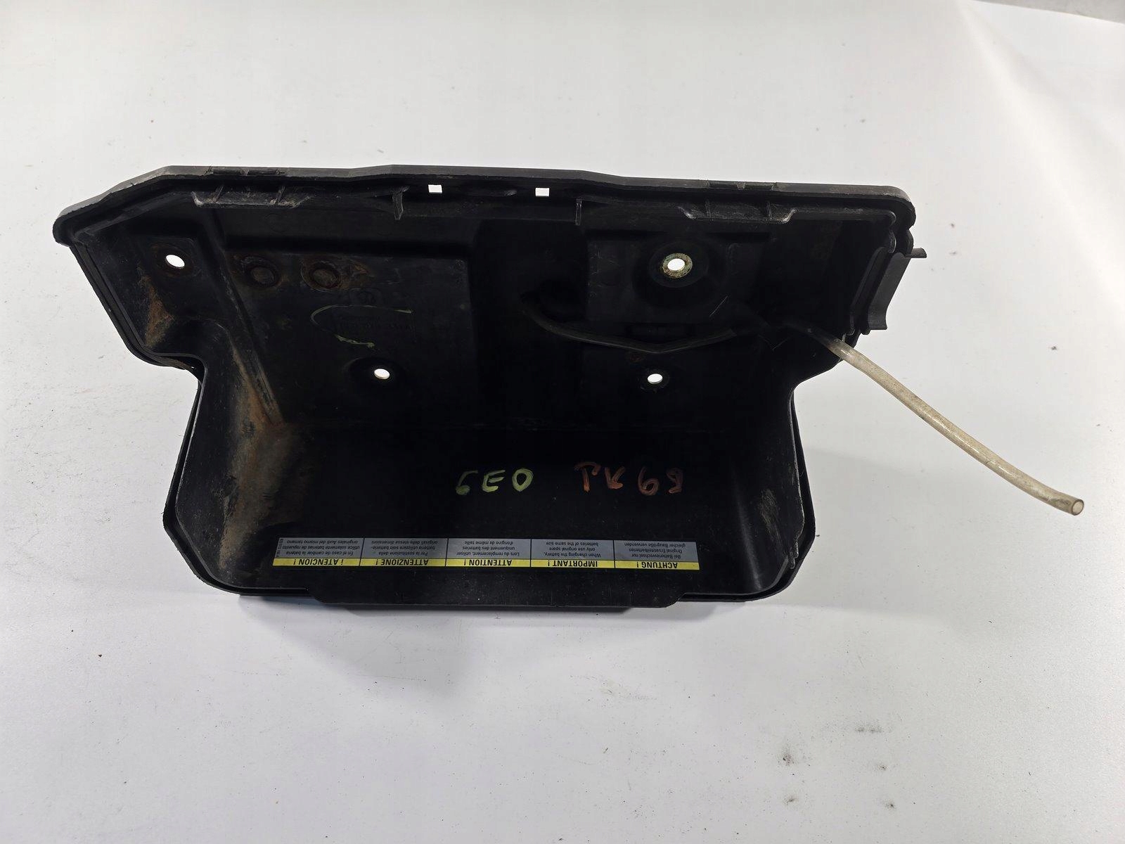 VW LUPO PODSTAWA AKUMULATORA 6E0915331A