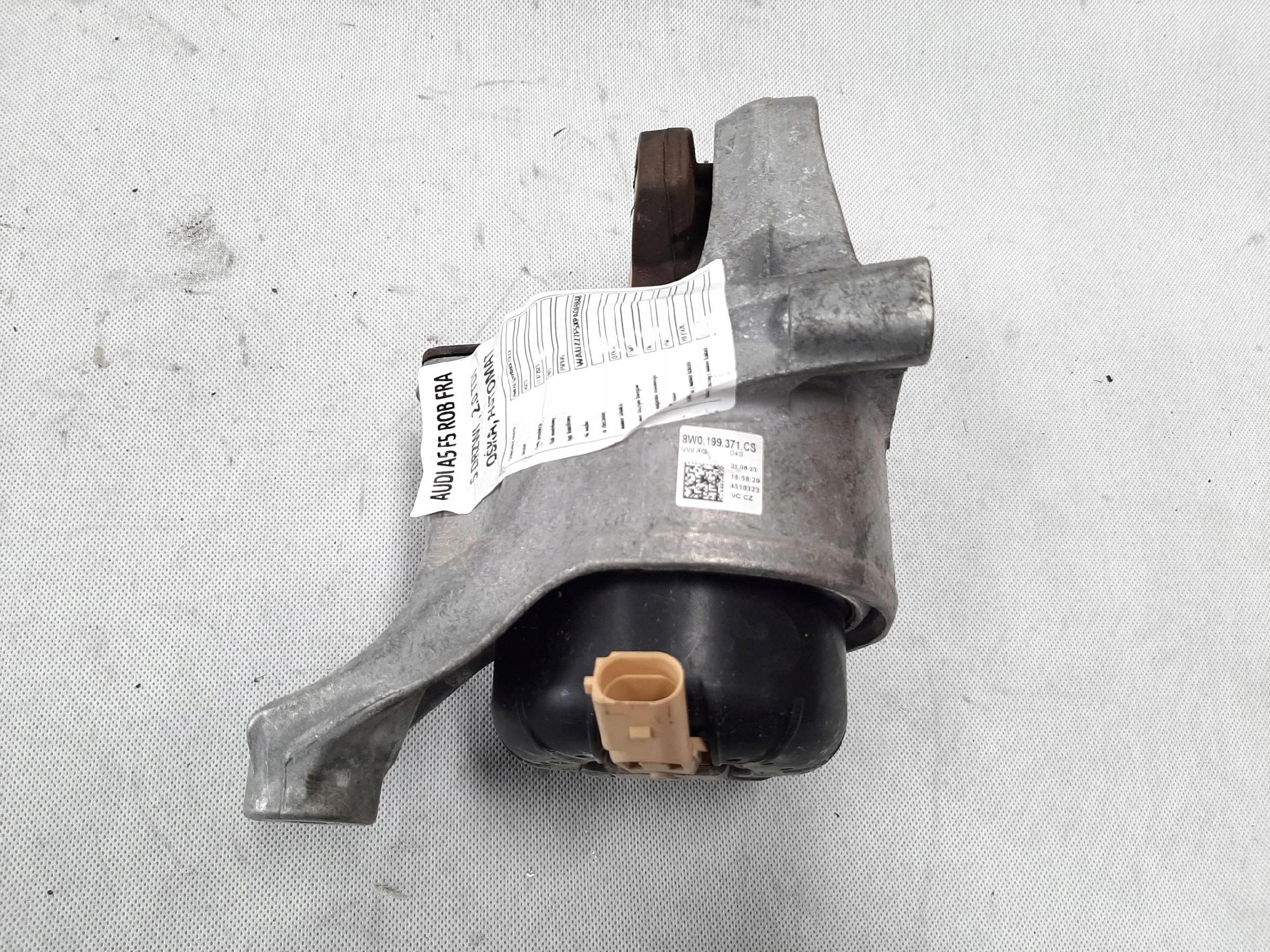 PODUSZKA SILNIKA AUDI A5 SPORTBACK II LIFT 2.0 TDI AUTOMAT 8W0199371CS