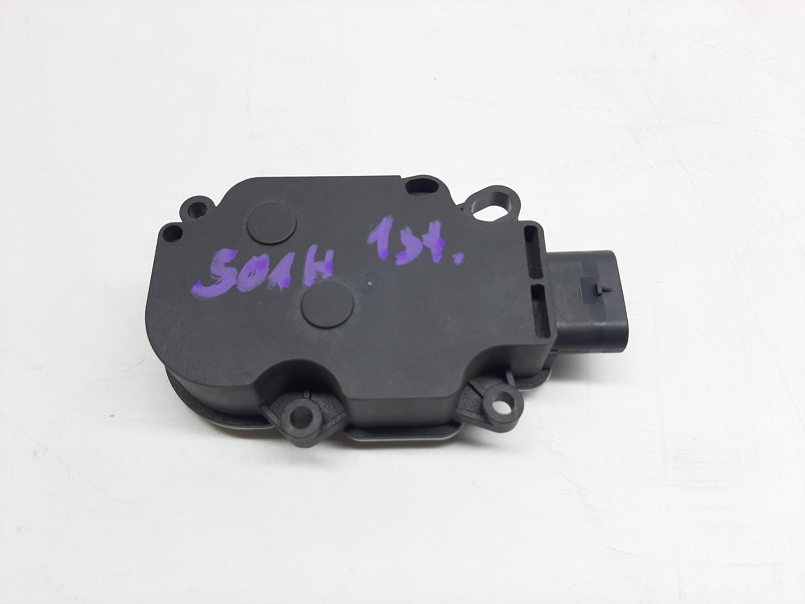 PORSCHE MACAN SILNICZEK ŻALUZJI POWIETRZA 95B965501H