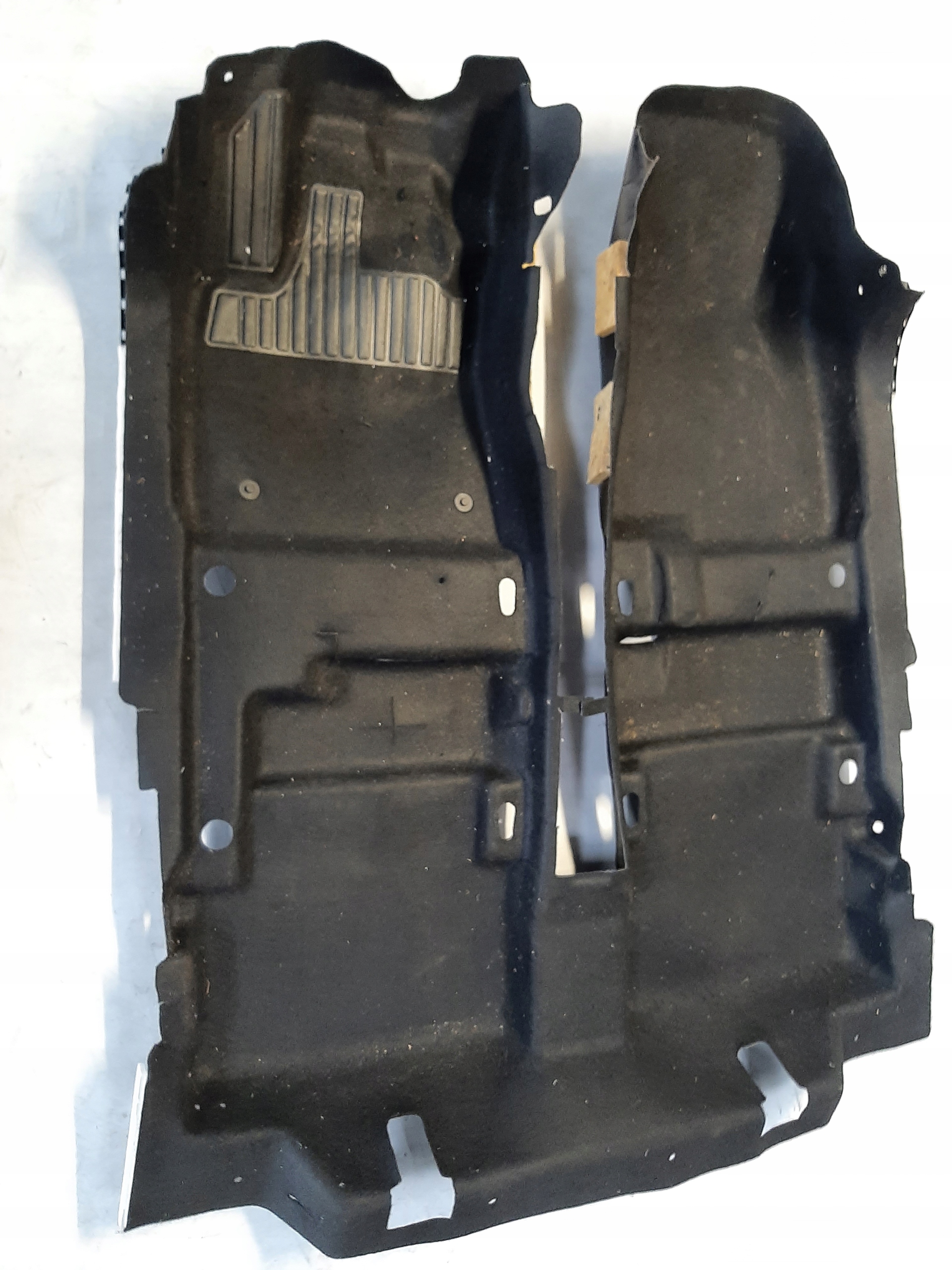 DACIA JOGGER WYKŁADZINA TAPICERKA PODŁOGI 749026179R