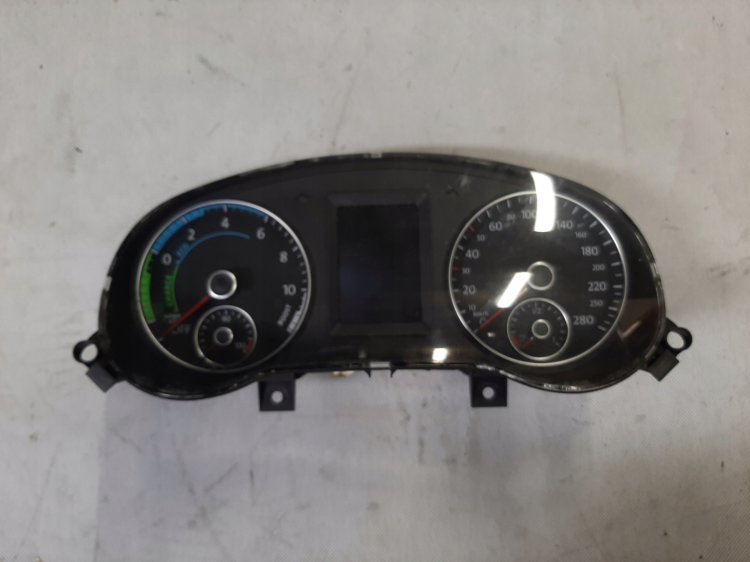 VW JETTA VI 1.4 HYBRID ZEGARY LICZNIK 5C6920873B