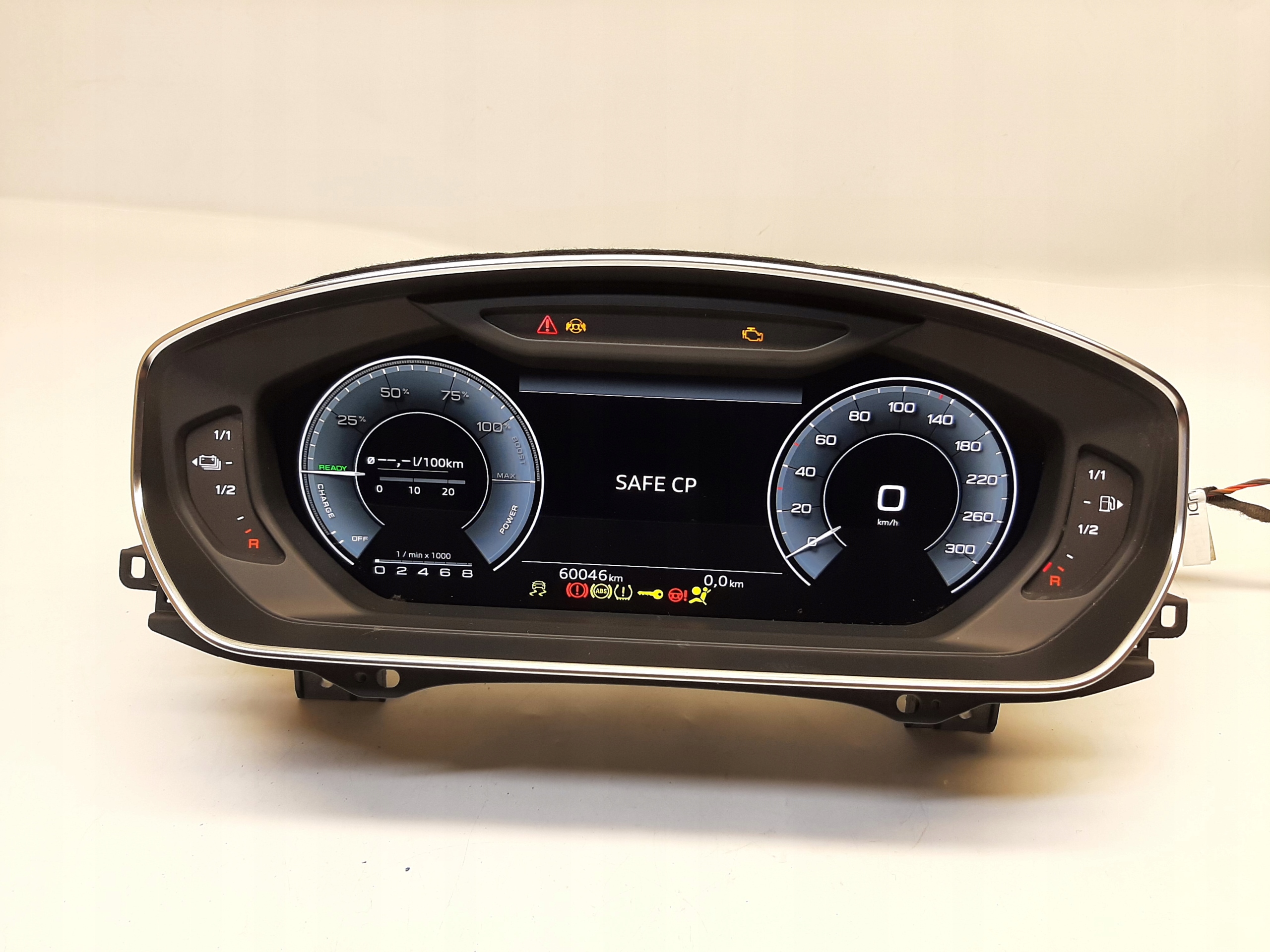 Audi A8 D5 Q7 Wskaźnik licznik zegar 4N0920794E 60046KM virtual lcd