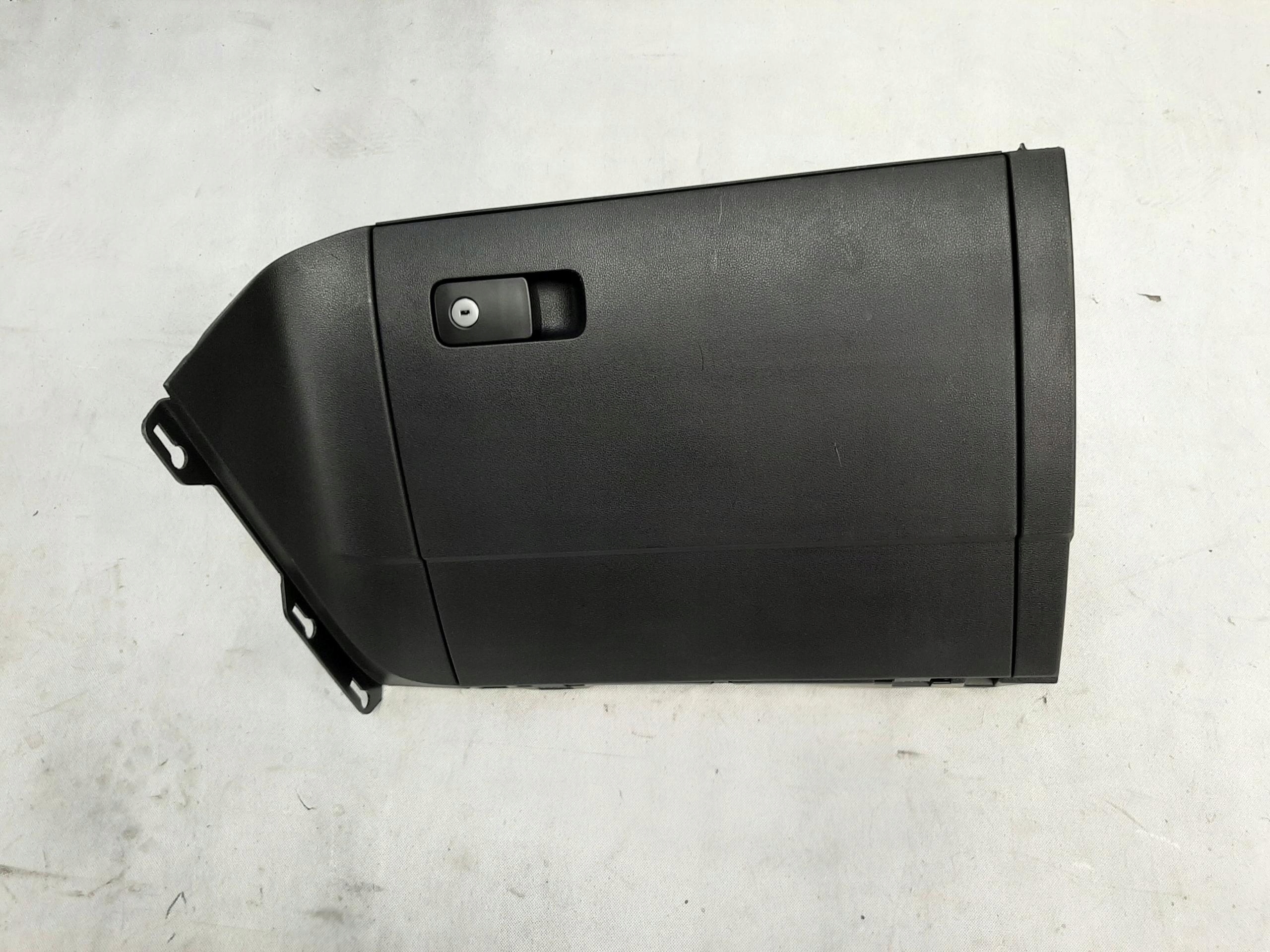 VW GOLF SPORTSVAN SCHOWEK 517857097A 517857016A