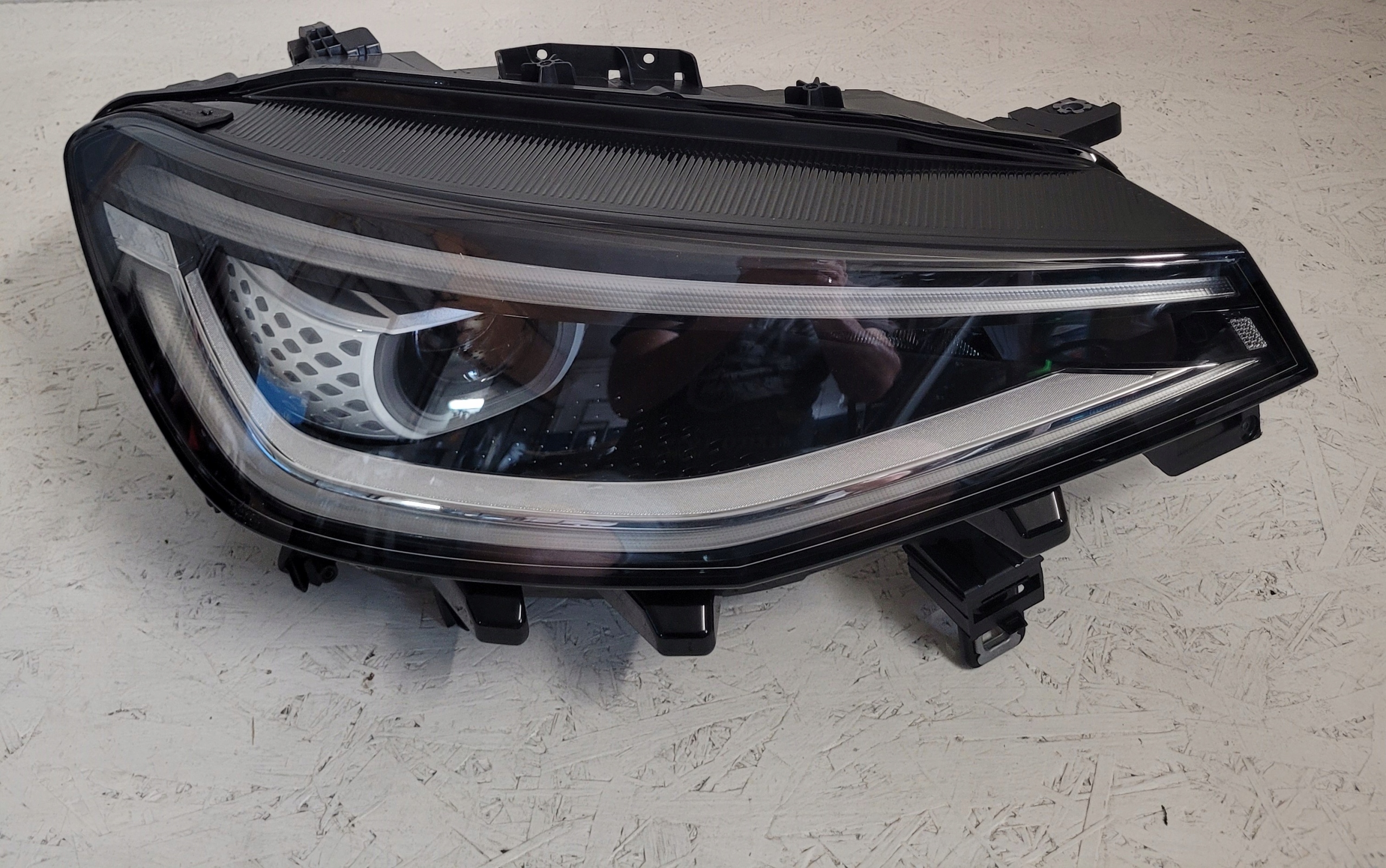 Volkswagen ID.4 Reflektor Lampa Przednia Prawa FULL LED 11B941036M