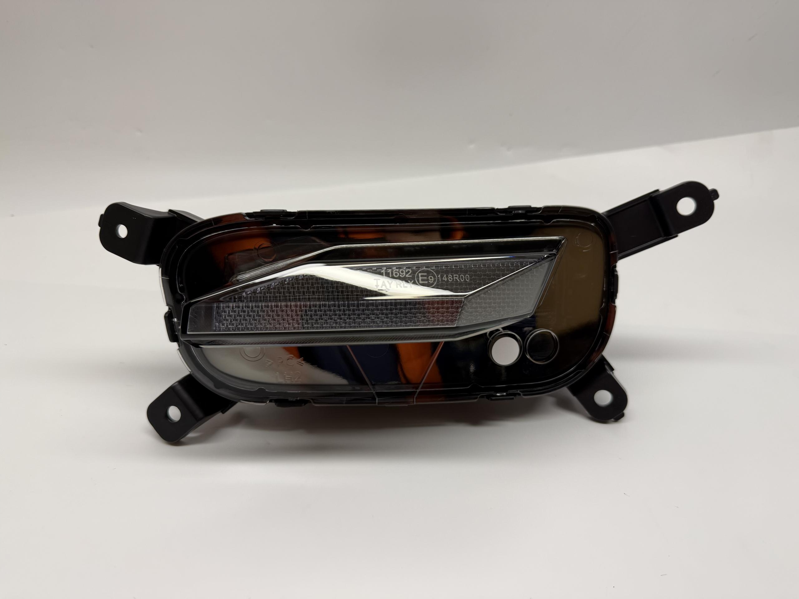 HYUNDAI TUCSON IV LIFT HALOGEN DRL DO JAZDY DZIENNEJ LEWY N56L 92207N7650