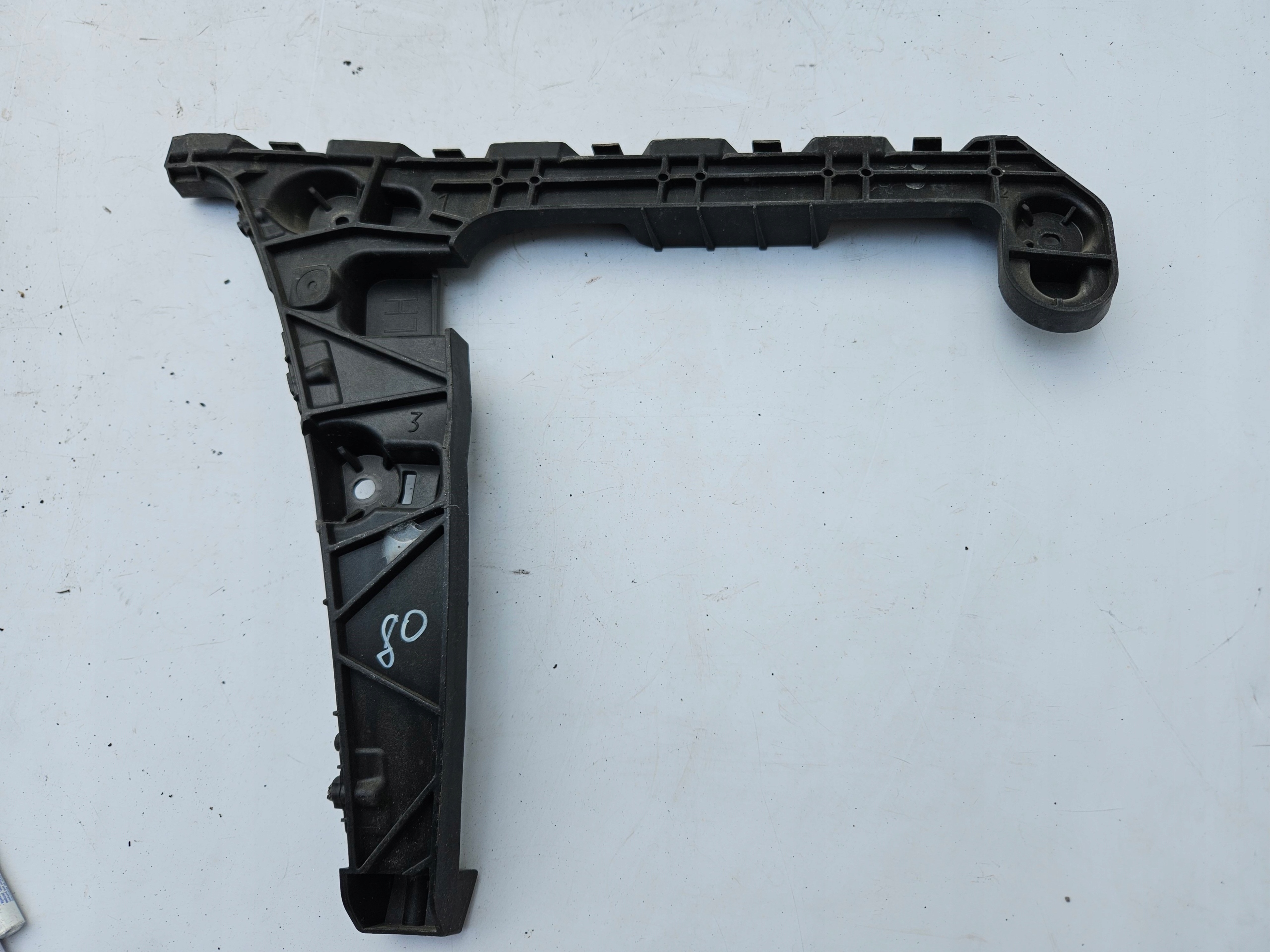 Audi A4 S4 B9 S-Line ślizg Zderzaka Tył Lewy 8W5807453