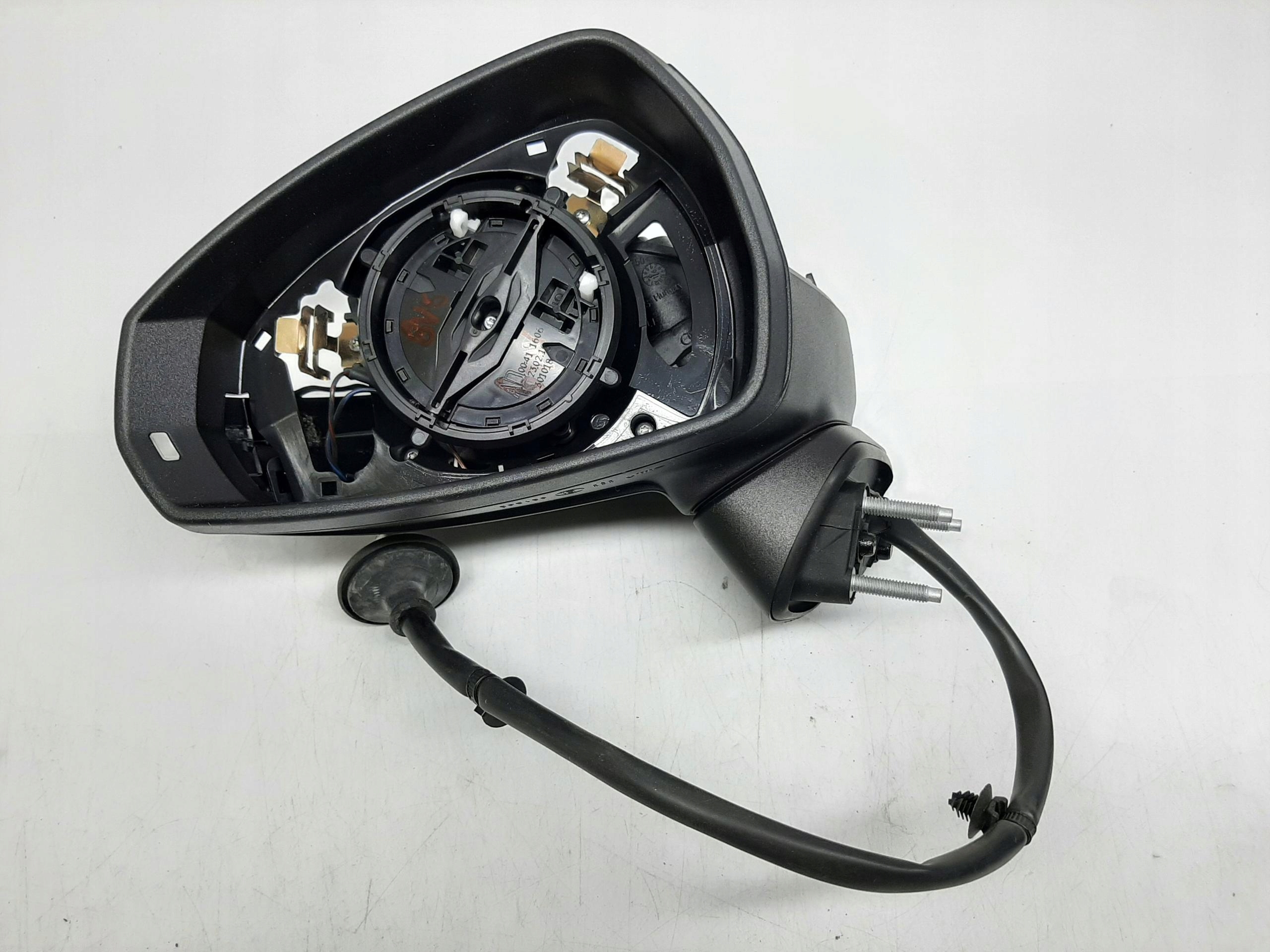 AUDI A3 8V SILNICZEK OBUDOWA LUSTERKA LEWA 6 PIN EUROPA 8V5857409