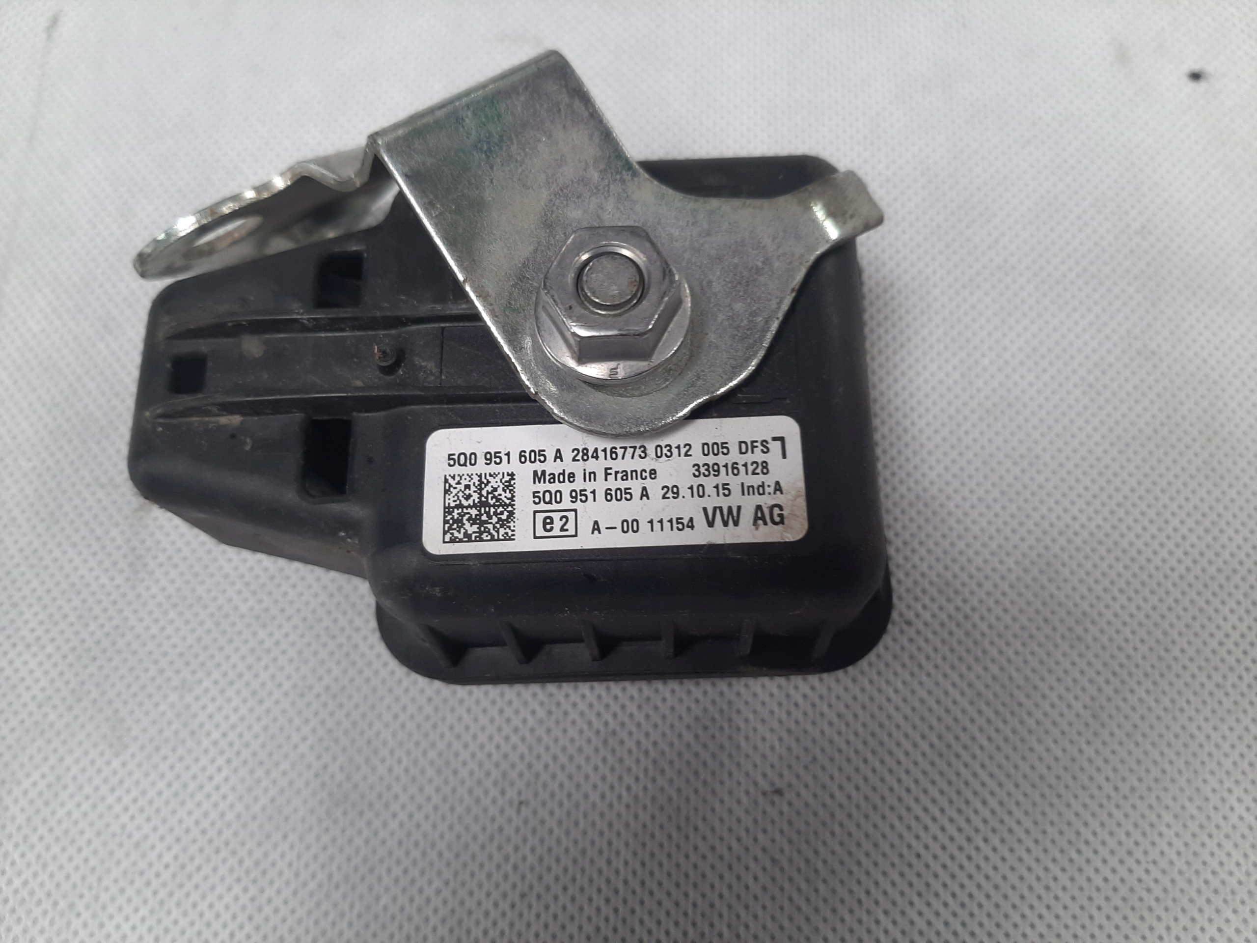 AUDI Q7 4M KLAKSON SYRENA ALARMU 5Q0951605A