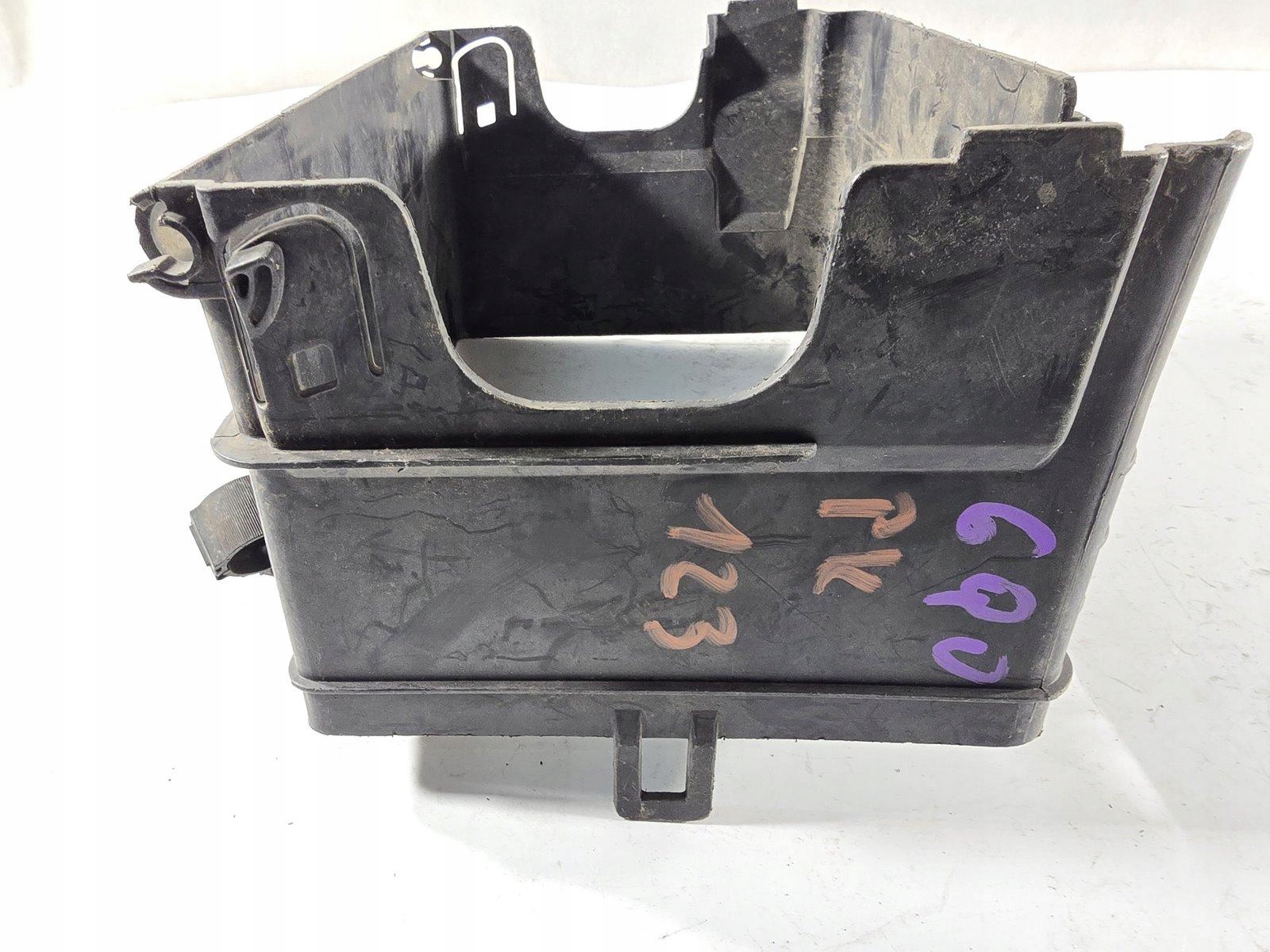 VW POLO IV 9N SEAT IBIZA III OBUDOWA AKUMULATORA 6Q0915419G