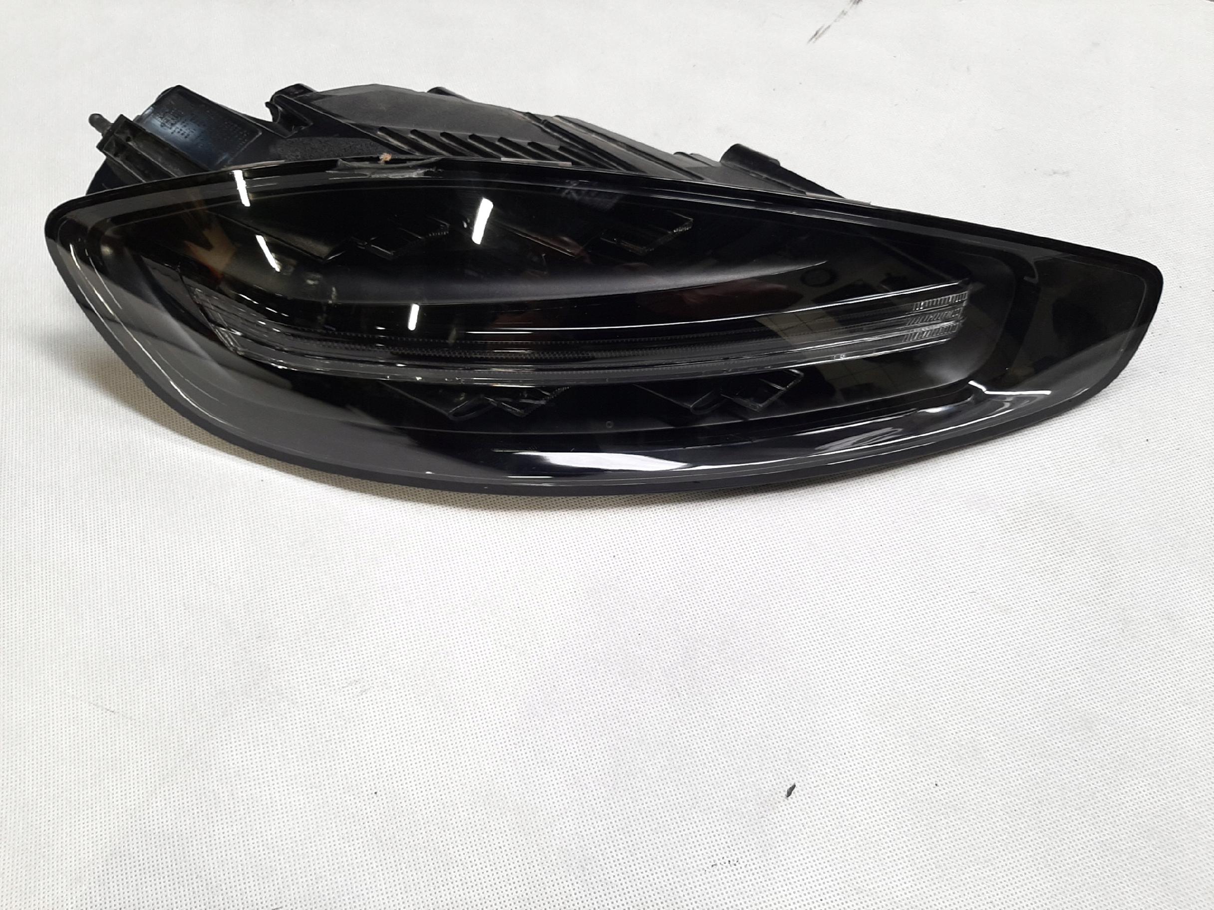PORSCHE CAYMAN BOXSTER LAMPA LEWA LEWY TYŁ 9P0945095B