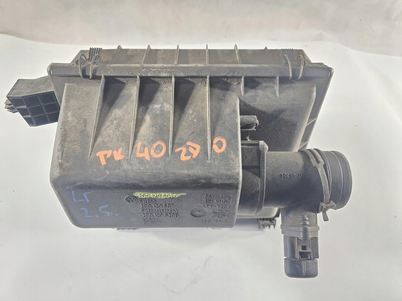 VW LT II 2.5 TDI OBUDOWA FILTRA POWIETRZA 2D0129601G 2D0129607 2D0129620B