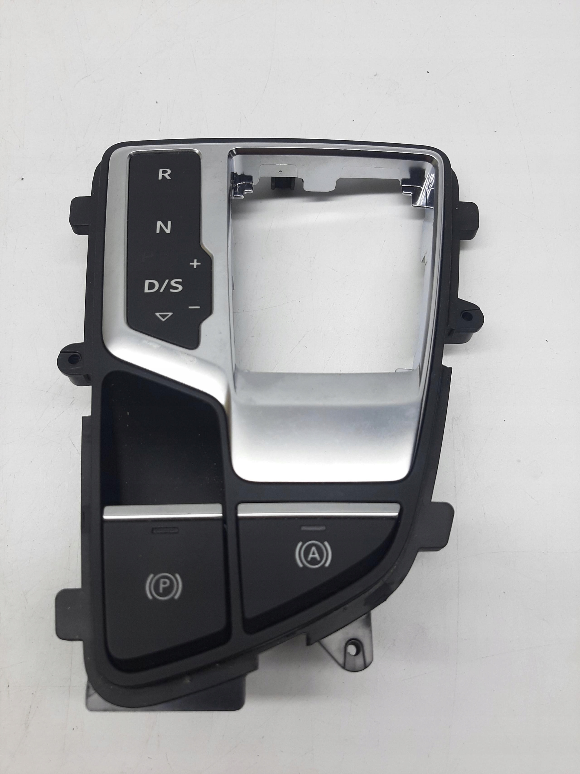 AUDI A5 SPORTBACK II LIFT 2021- PANEL WYŚWIETLACZ BIEGÓW 8W1713111C