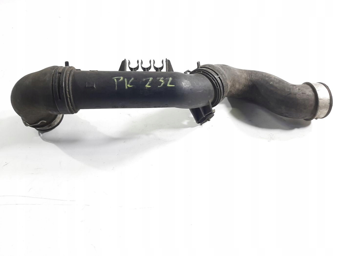 VW PASSAT B6 AUDI A3 8P 1.9 2.0 TDI WĄŻ RURA INTERCOOLERA 3C0145770B