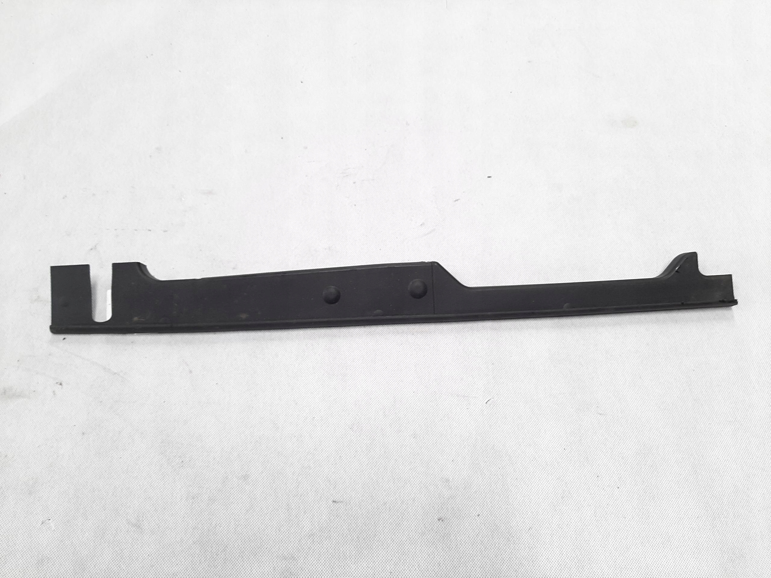 OSŁONA BŁOTNIKA LEWA AUDI A5 SPORTBACK II LIFT 2020- 8W6820581G