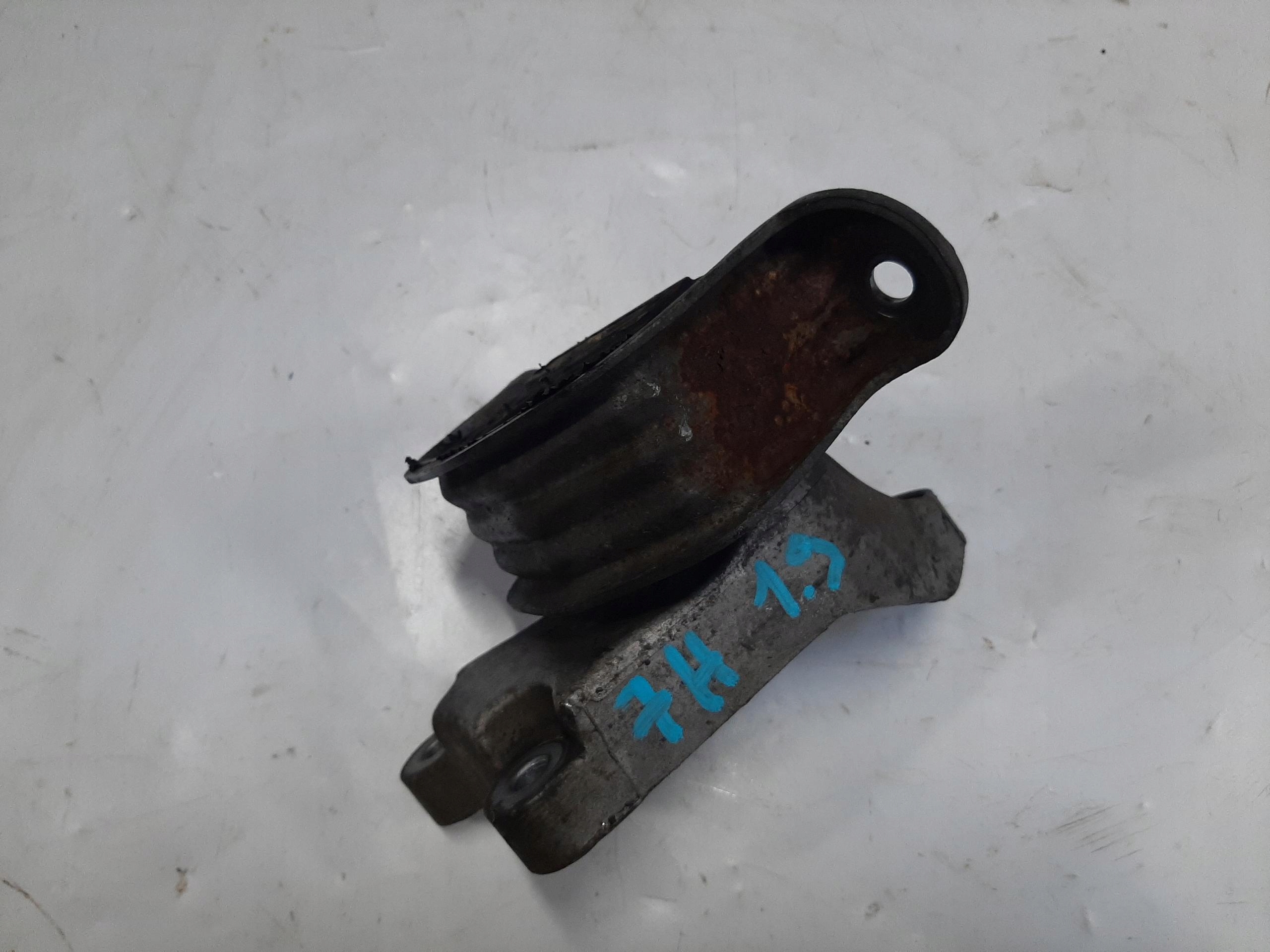 VW TRANSPORTER T5 MOCOWANIE PODUSZKA UCHWYT SKRZYNI BIEGÓW 7H0399151G