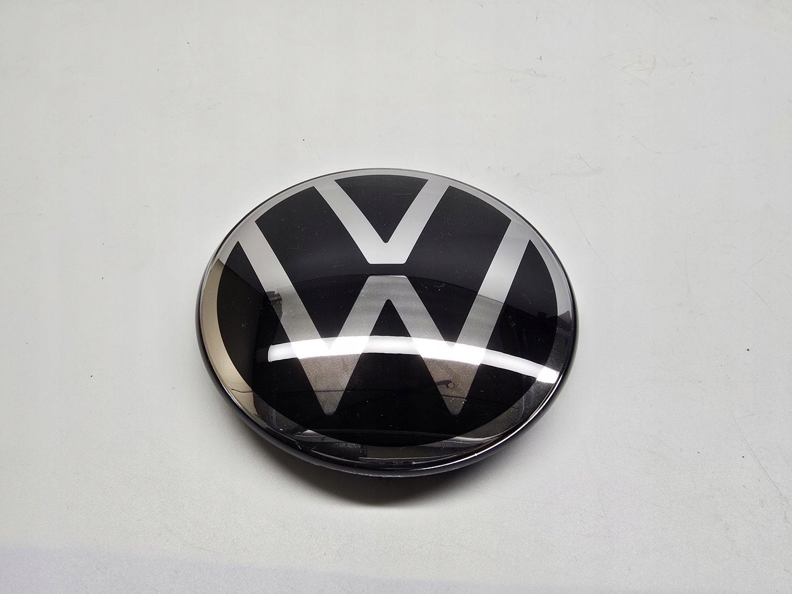 VW TIGUAN II LIFT EMBLEMAT LOGO ZNACZEK 5NA853601M