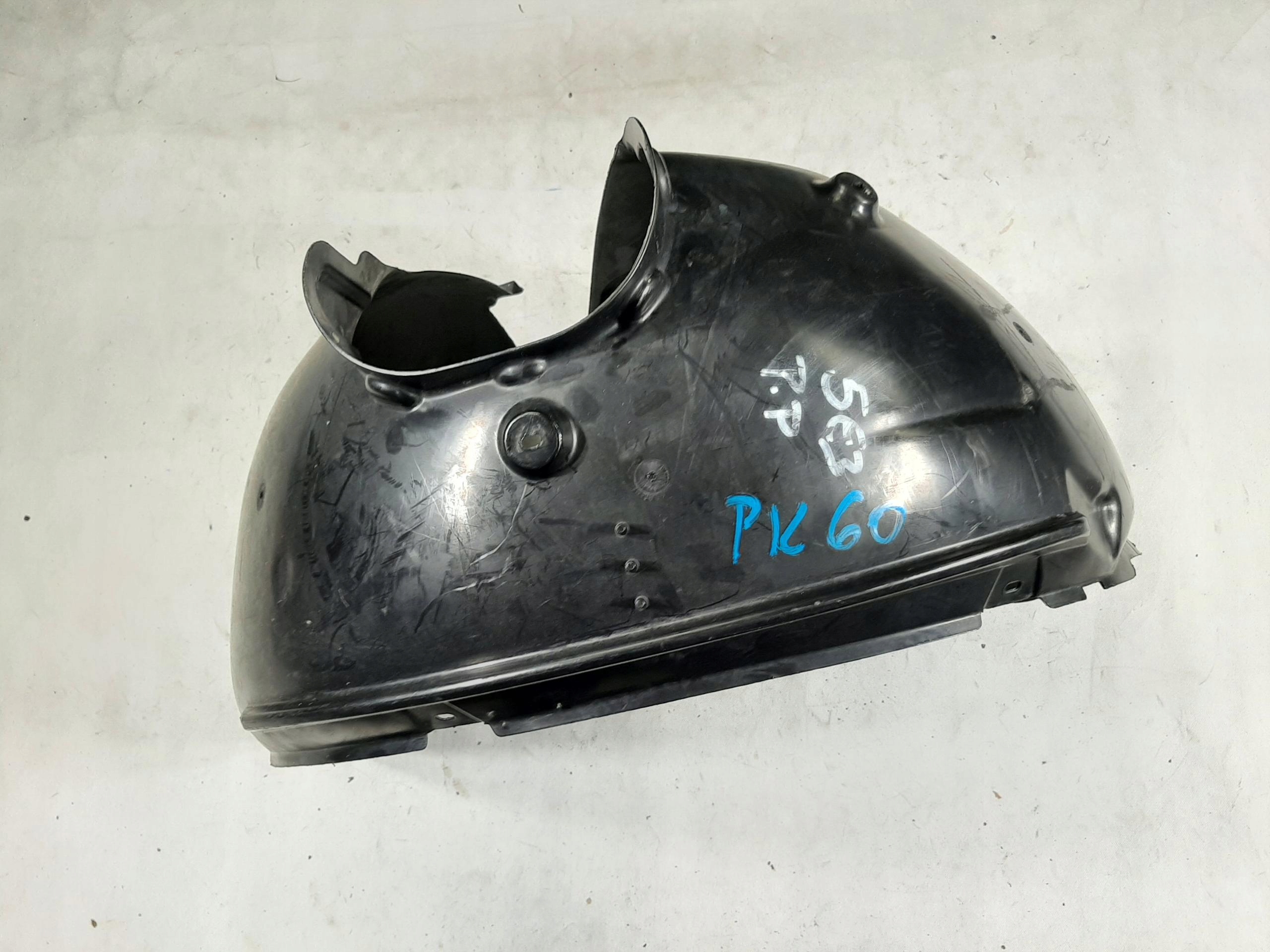 SKODA OCTAVIA IV NADKOLE OSŁONA PRZECIWBŁOTNA PRAWY PRZÓD 5E3809958