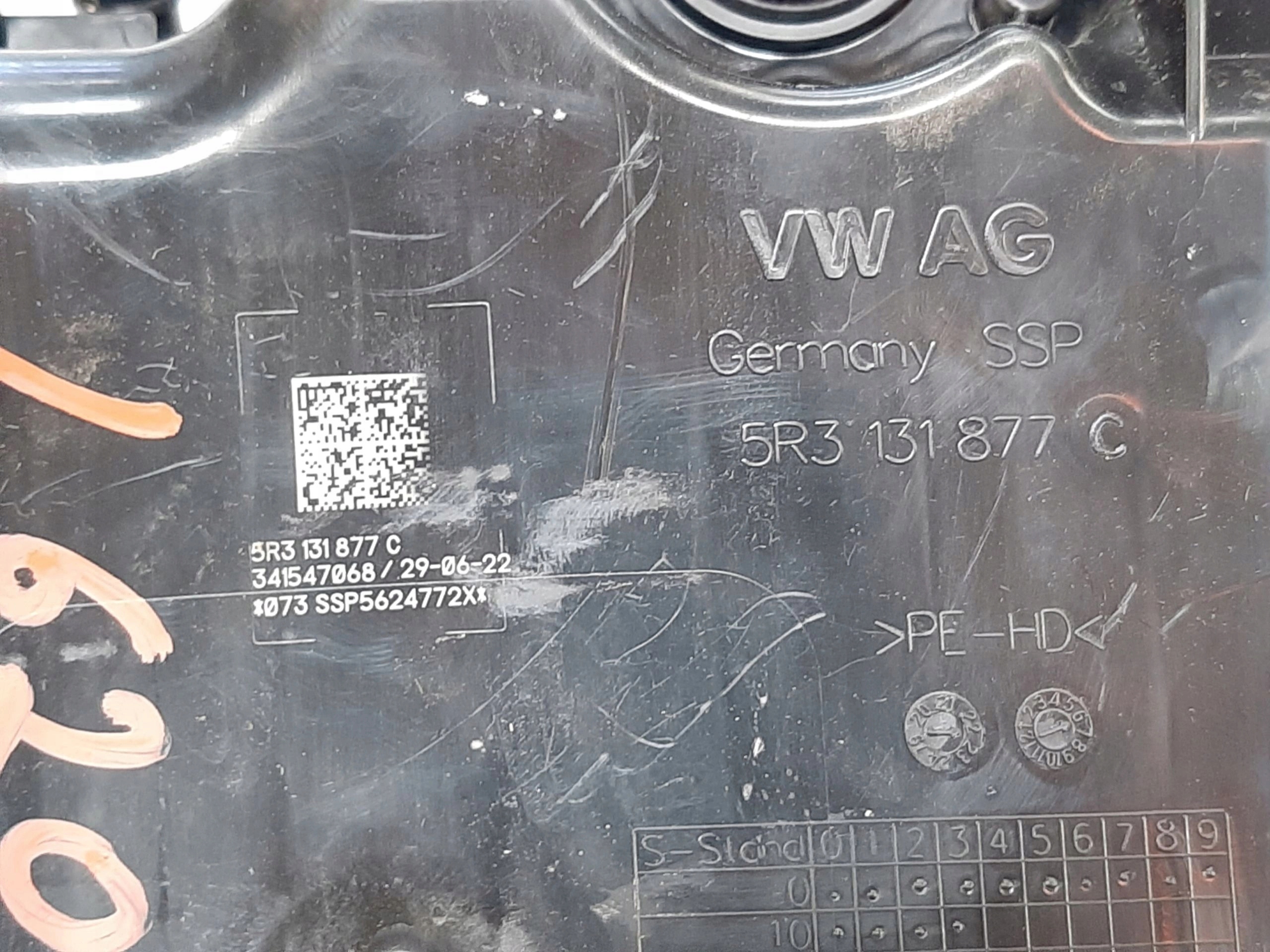 Volkswagen Caddy IV ZBIORNIK PŁYNU ADBLUE Pompa 5R3131877C 5Q0131969E