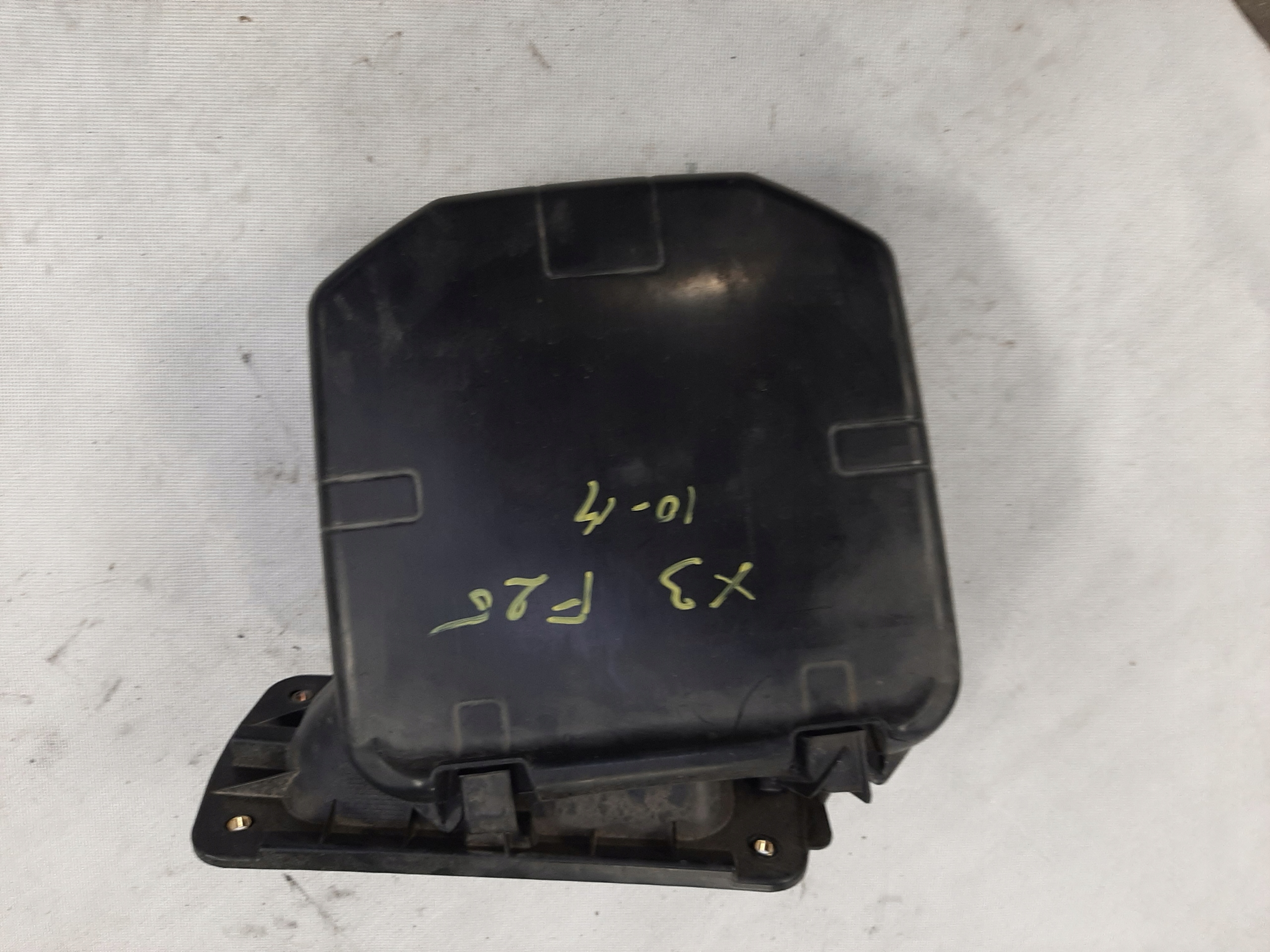BMW X3 F25 2.0i 10-14r OBUDOWA FILTRA KABINOWEGO 9184010