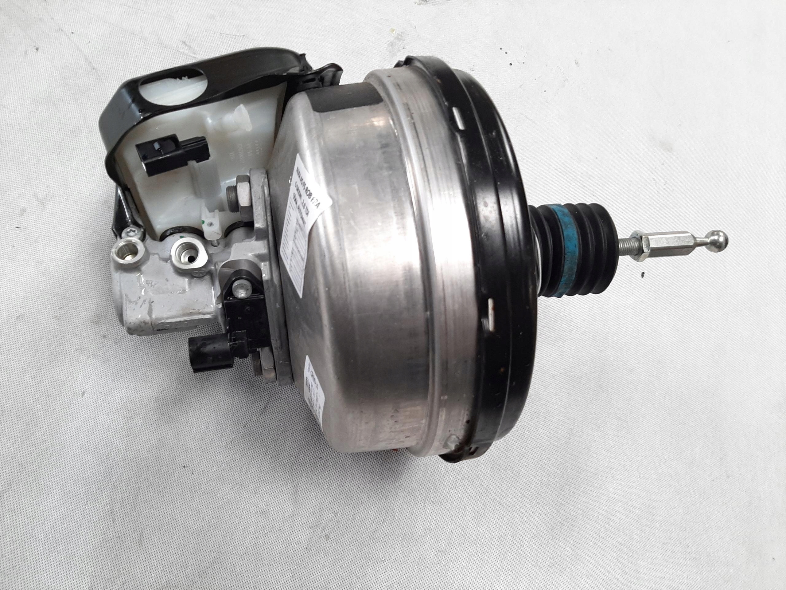 SERWO HAMULCOWE AUDI A5 SPORTBACK II LIFT 2020- 2.0 TDI 8W0612103P