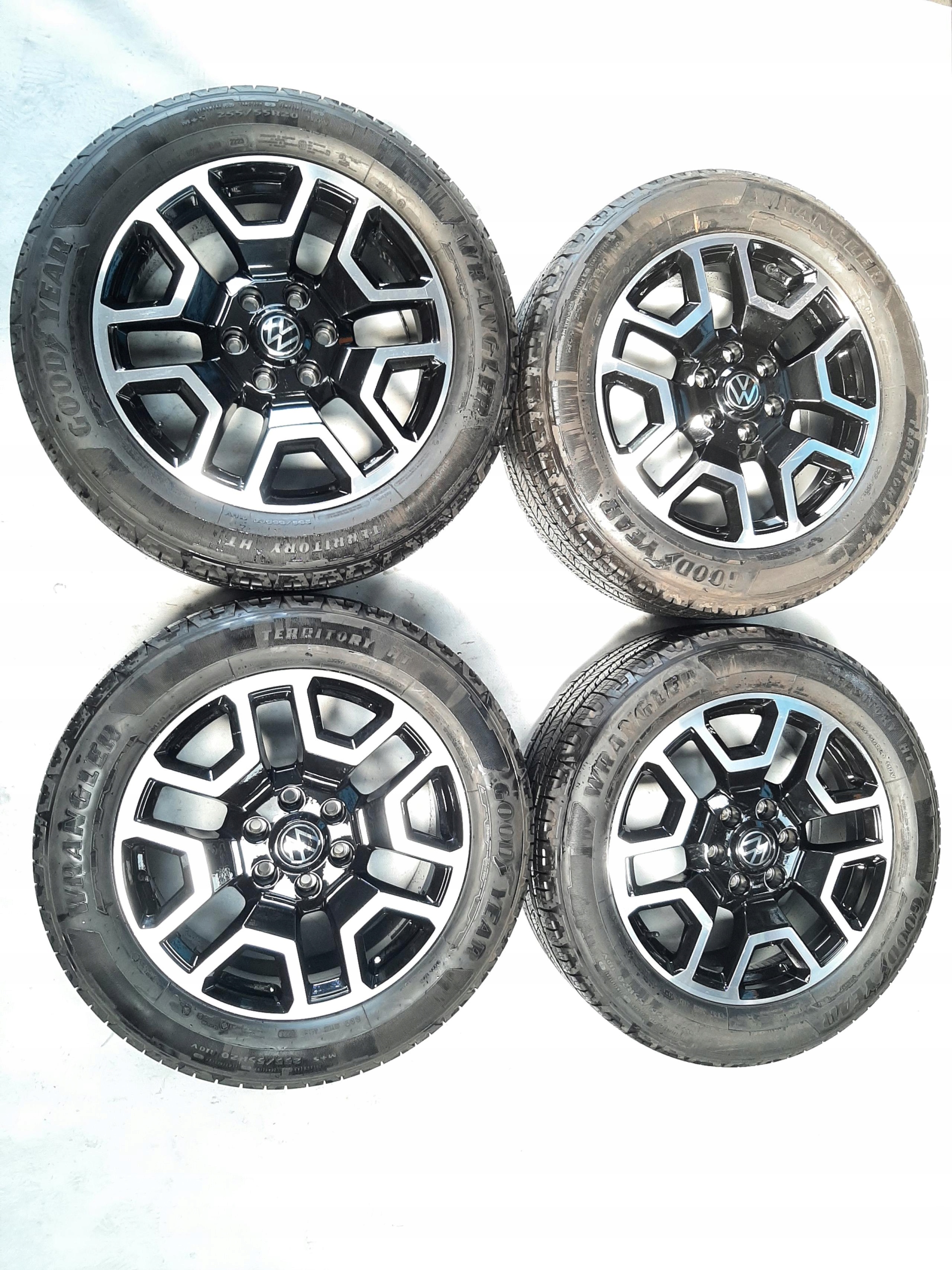 VW AMAROK FELGI ALUMINIOWE R20 8J ET55 5x120 N1XC-1007-C1B
