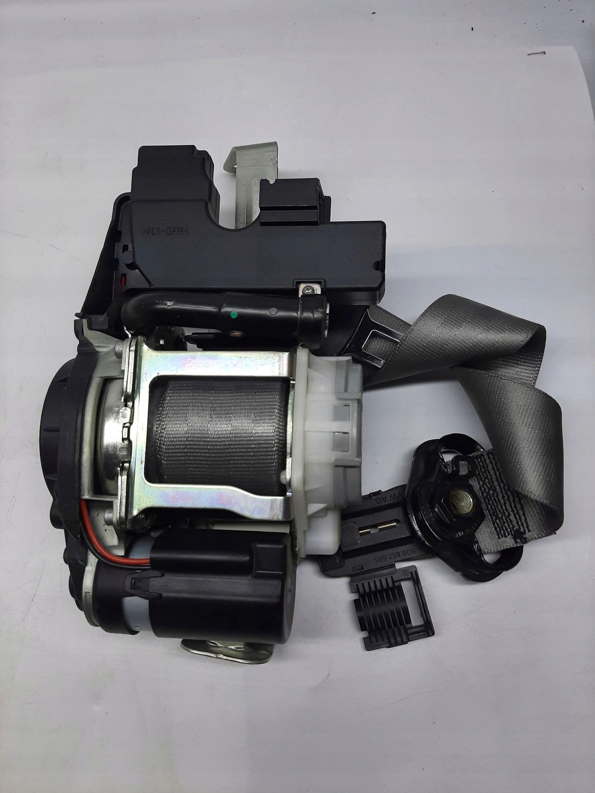 Audi A8 D5 Wyposażenie Wnętrza Pas Bezpieczeństwa Lewy Przód 4N0857805B