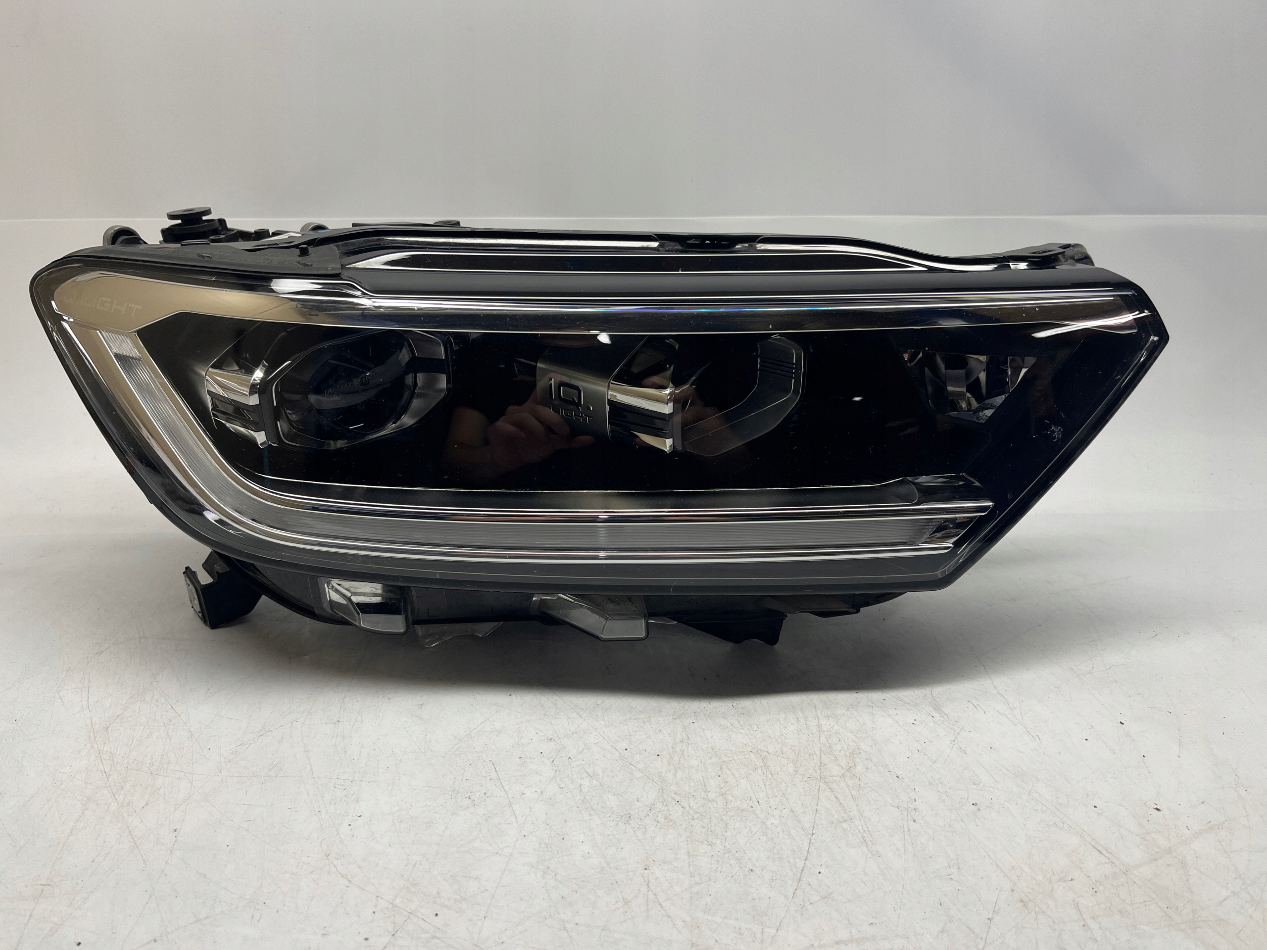 Volkswagen T-ROC REFLEKTOR LAMPA PRAWA PRZÓD LED MATRIX BEAM 2GA941036AF
