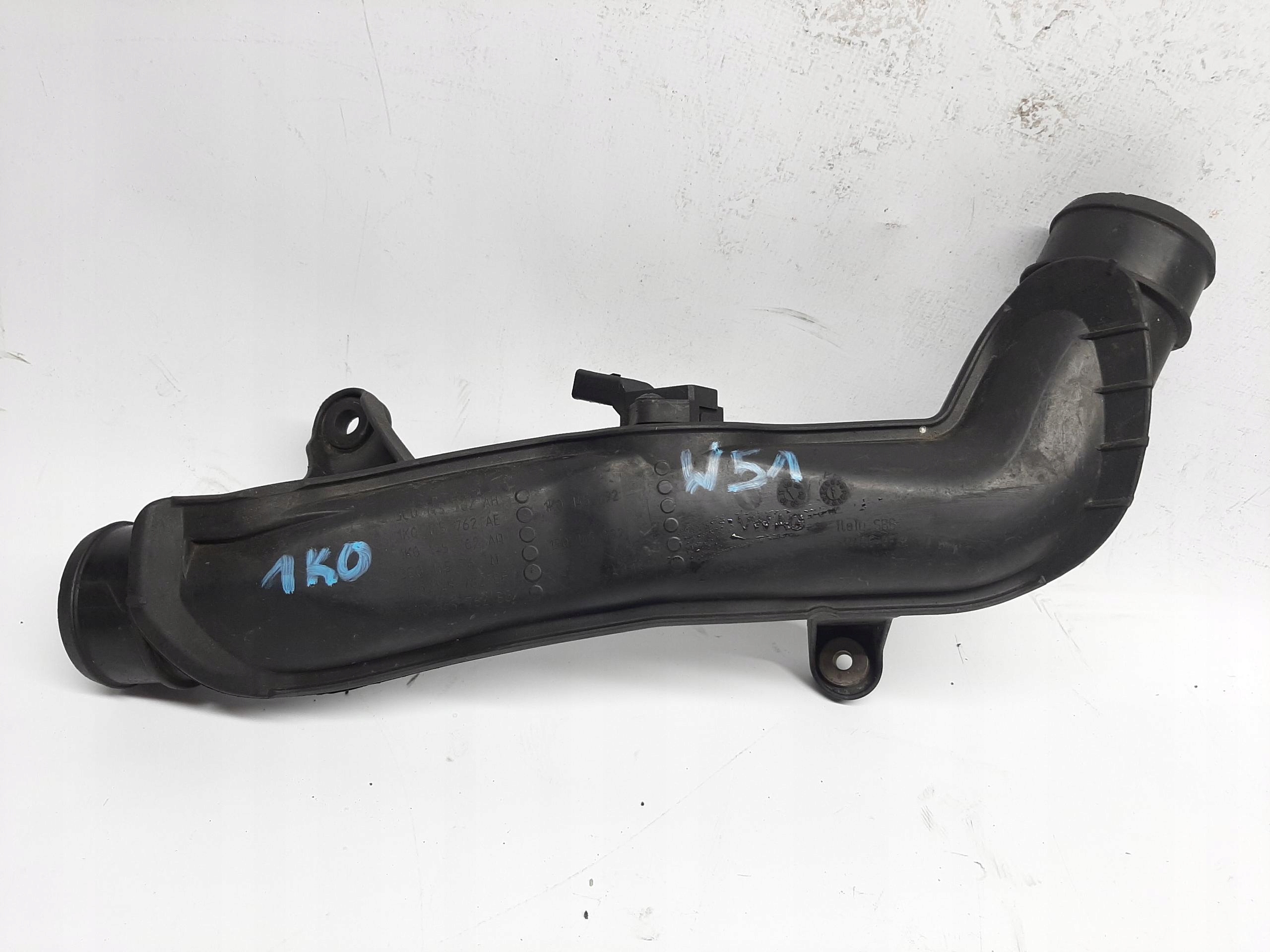 VW GOLF V A3 8P 2.0 TFSI RURA PRZEWÓD INTERCOOLERA 3C0145762AH 1K0145770K