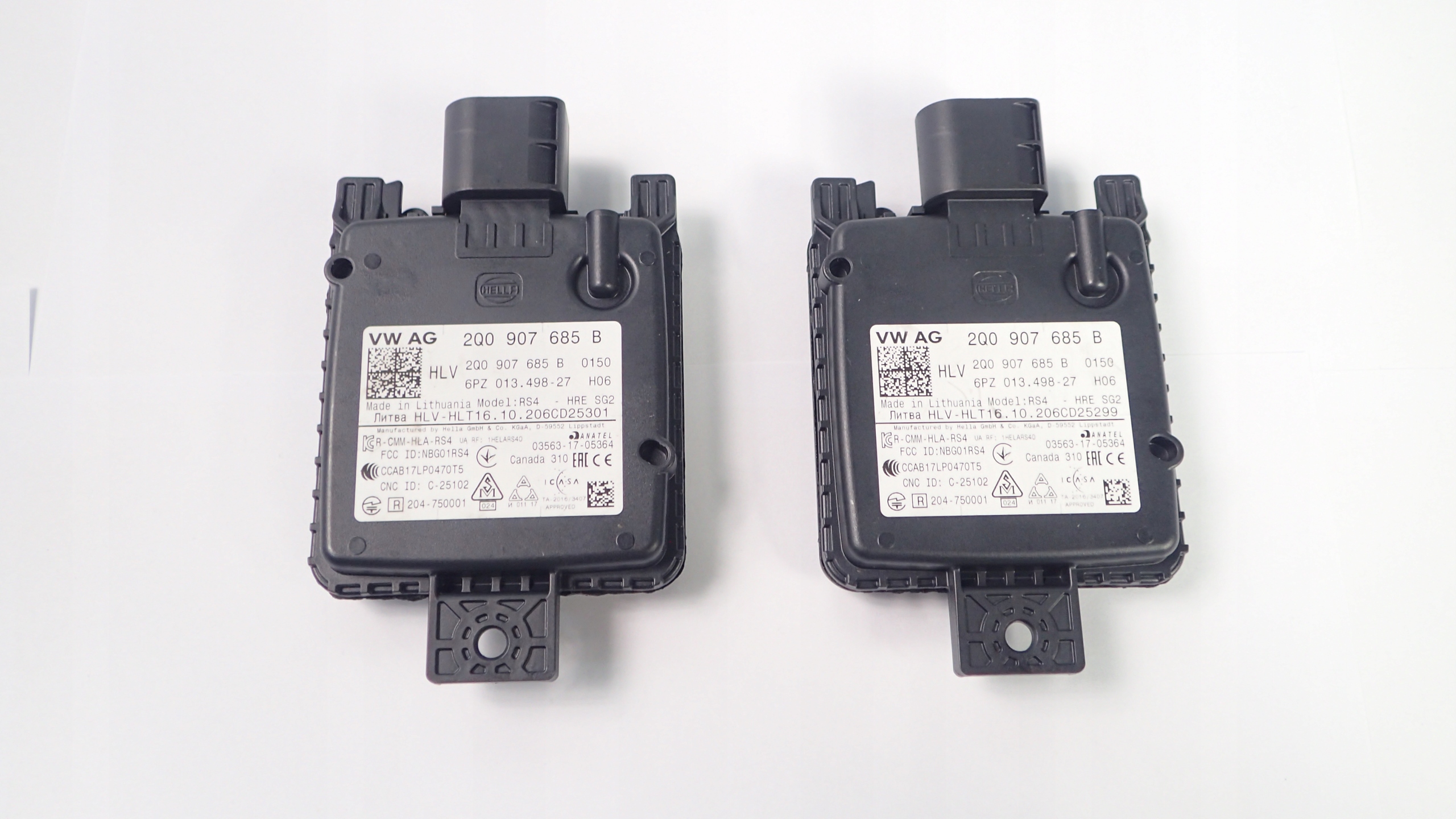 VW T7 STEROWNIK UCHWYT 2Q0907685B 7LA937147