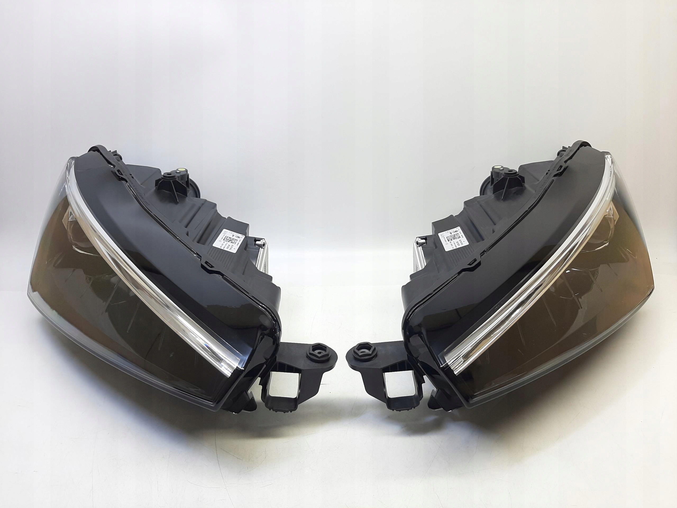 SKODA Scala Kamiq Reflektor Lampa Przód Lewy LED 657941015A 657941016A