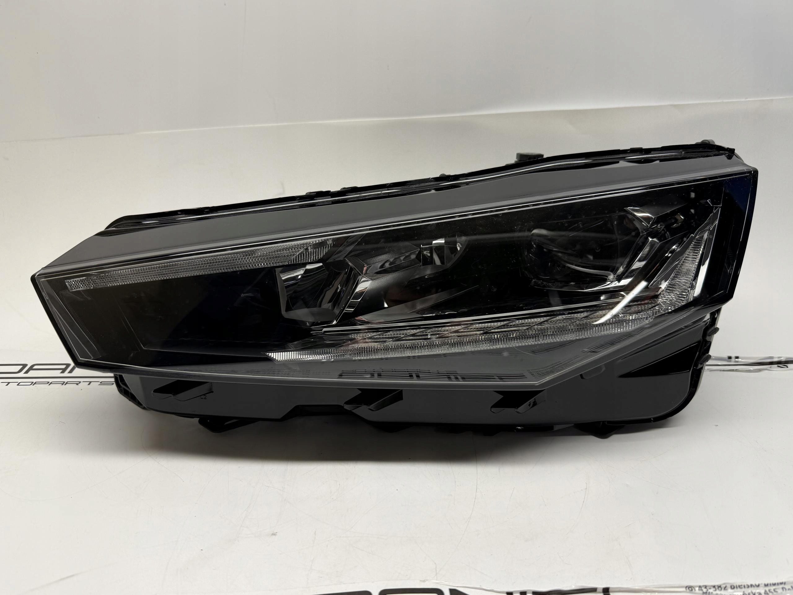 SKODA SCALA REFLEKTOR LAMPA LEWY PRZÓD LED 655941015A