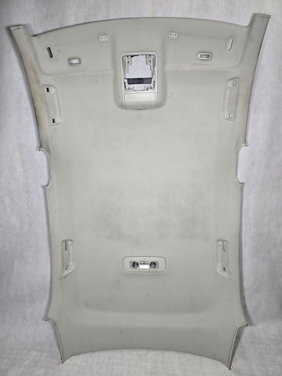 SKODA SUPERB II SEDAN PODSUFITKA TAPICERKA DACHU LAMPKA 3T0867501