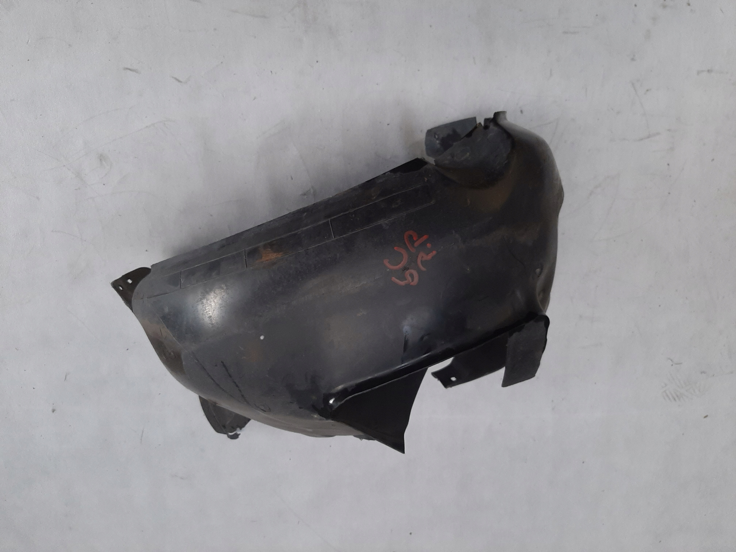 VW JETTA VI NADKOLE OSŁONA PRZECIWBŁOTNA PRAWY PRAWE PRZÓD 5C6805912