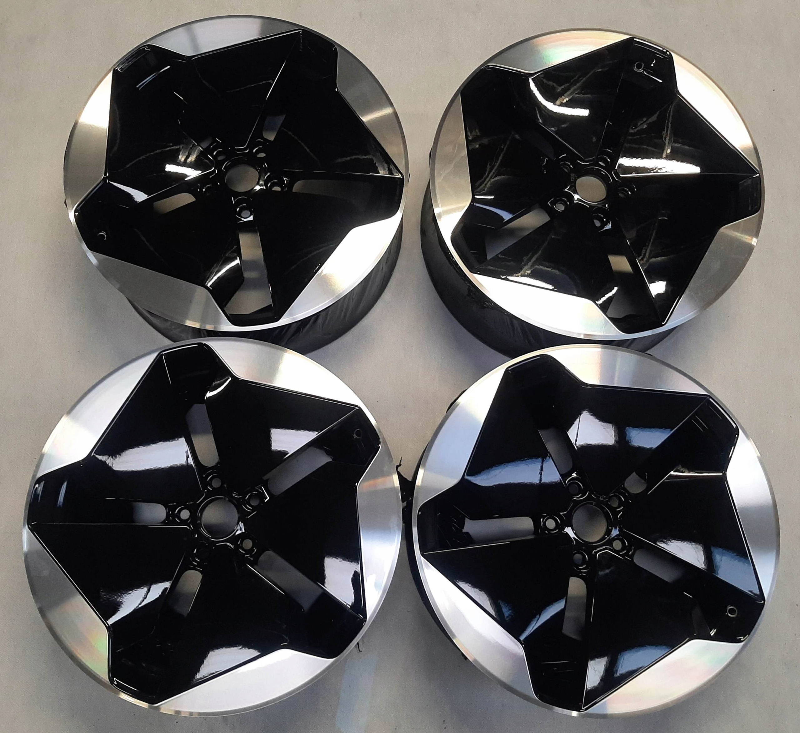 VW ID.3 Felgi 20" Alufelgi kpl 10A601025B alu felga komplet 4 sztuki r20