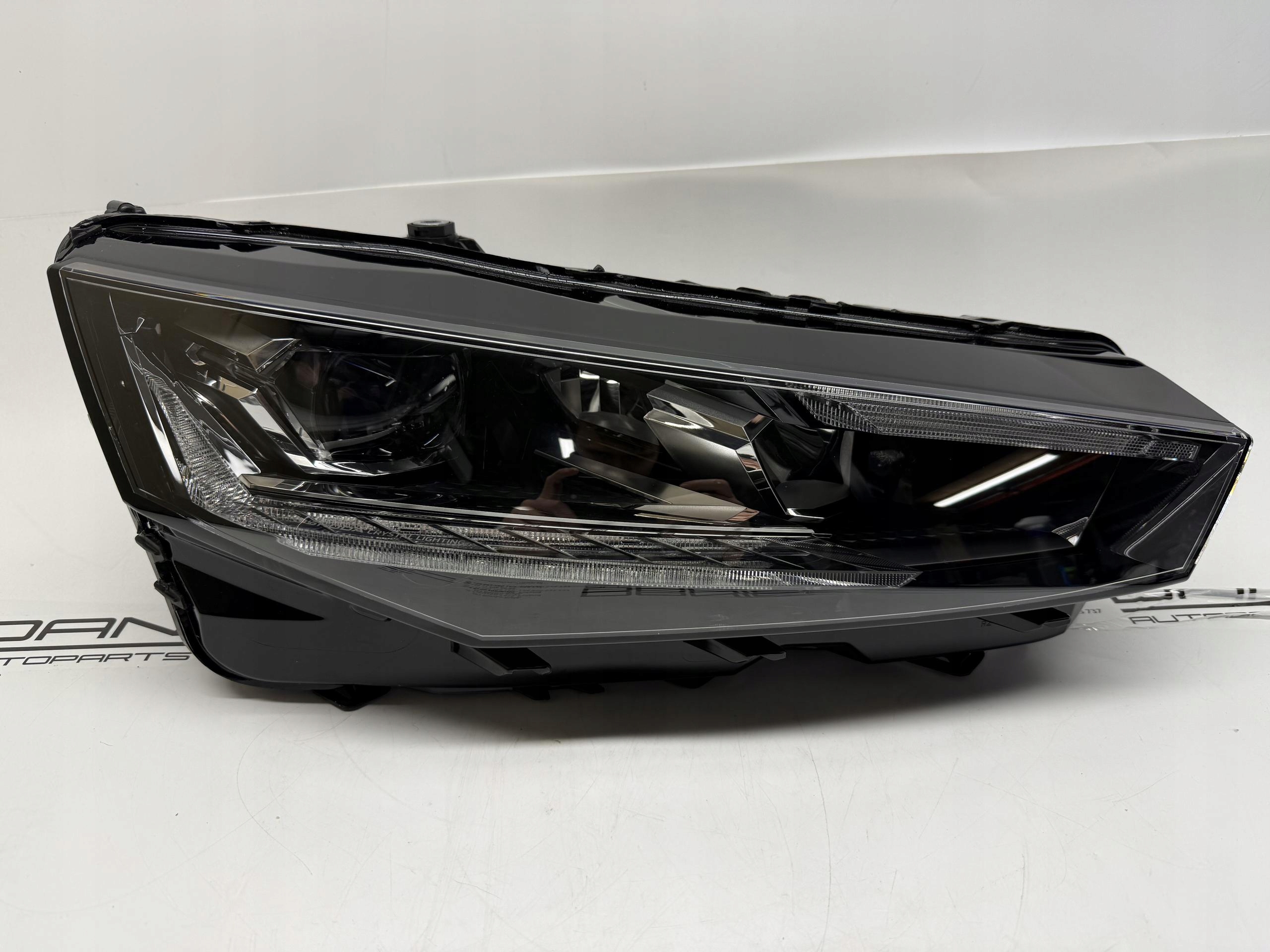 SKODA SCALA REFLEKTOR LAMPA PRAWY PRZÓD LED 655941016A