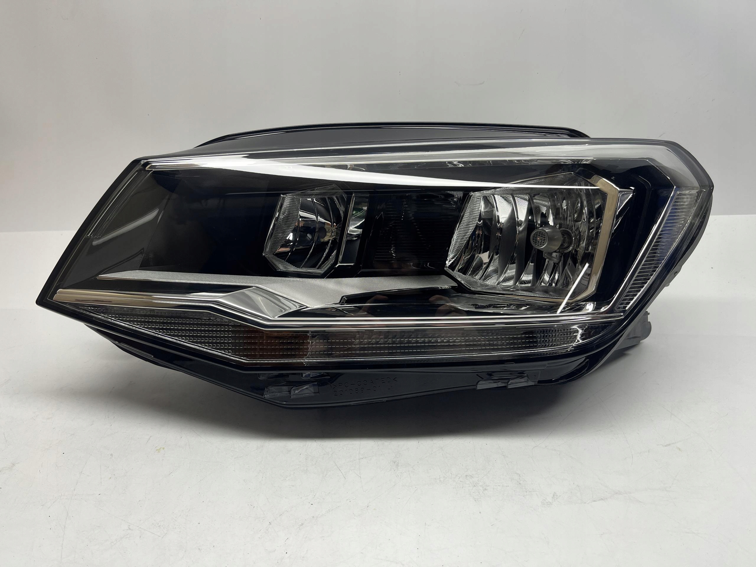 Volkswagen Caddy IV Reflektor Lampa Lewa 2K1941005A