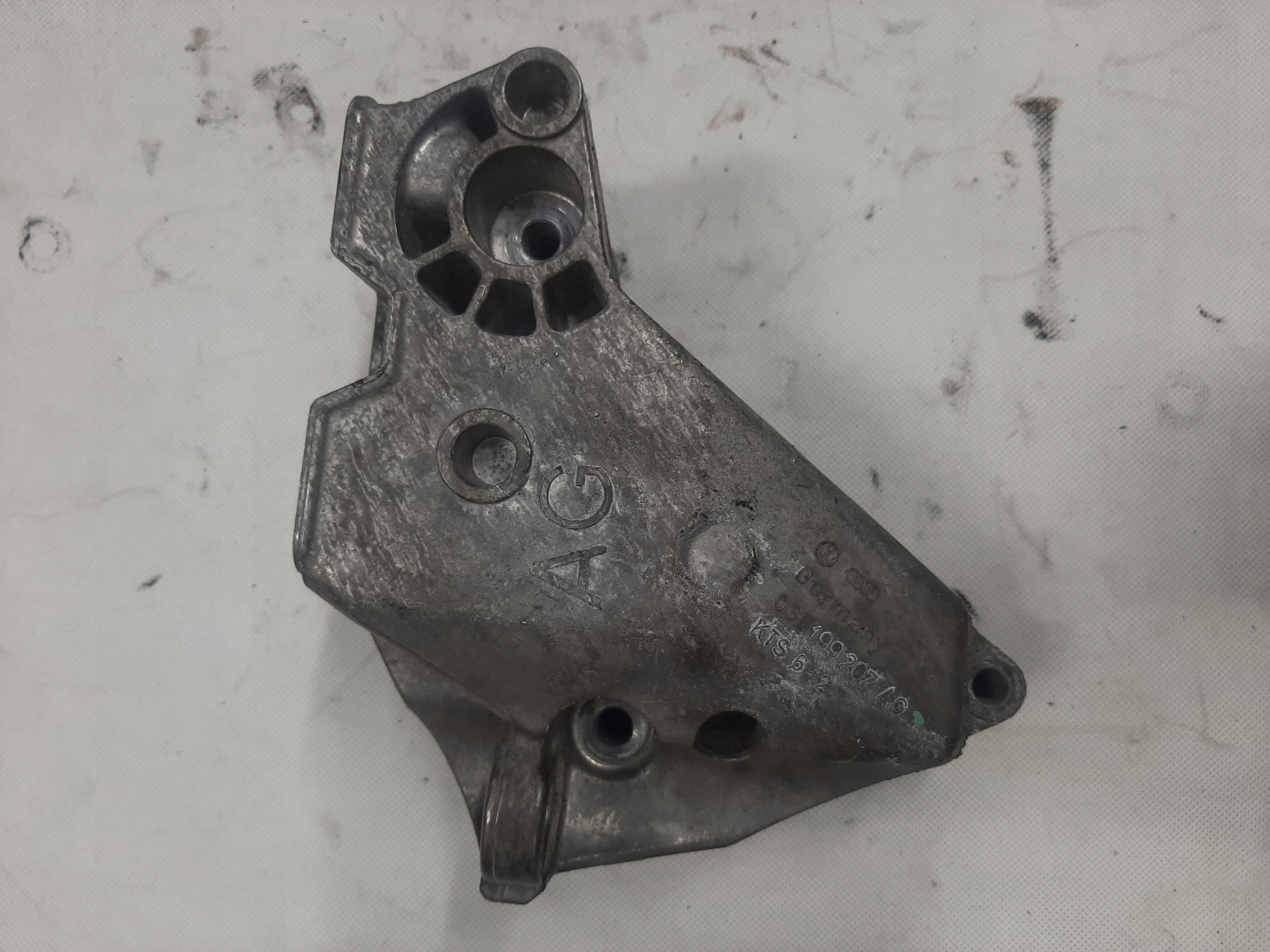 VW GOLF IV AUDI A3 8L 1.9 TDI ŁAPA MOCOWANIE SILNIKA 038199207AG