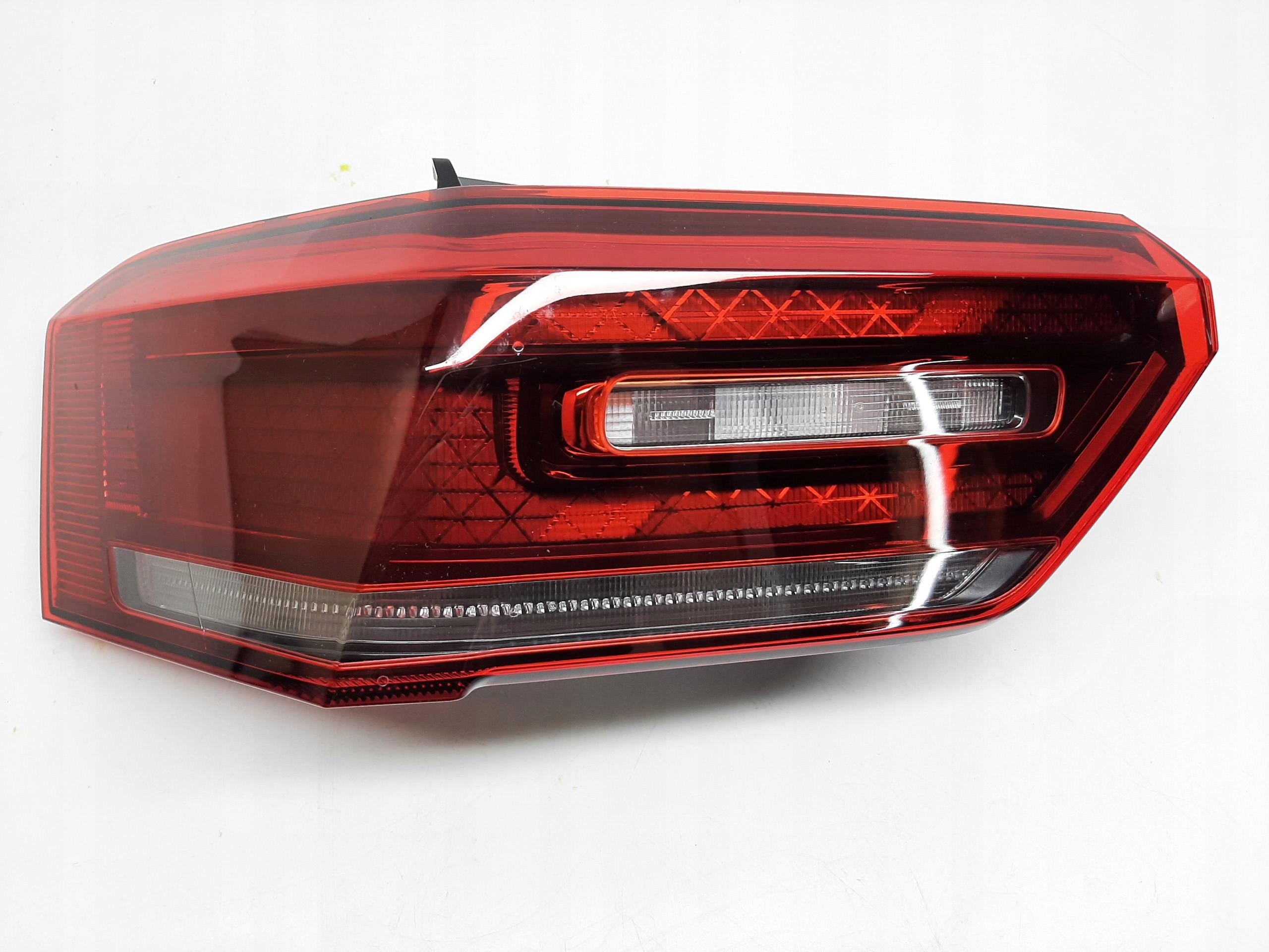 VW ID3 ID.3 LIFT LAMPA LEWA TYLNA TYŁ LED 10A945207E